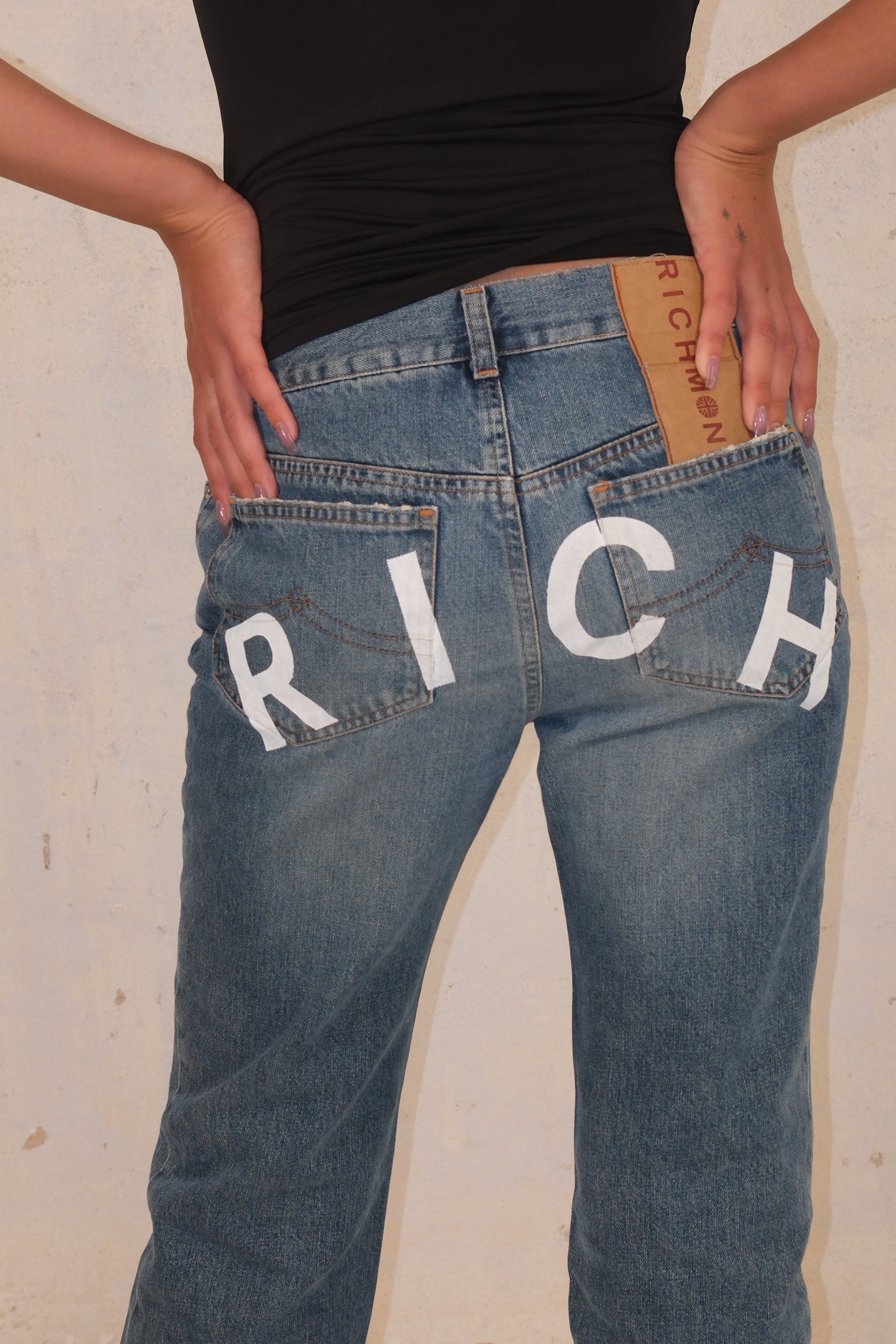 John Richmond Low-Rise Straight-Leg Blue Jeans Size 36