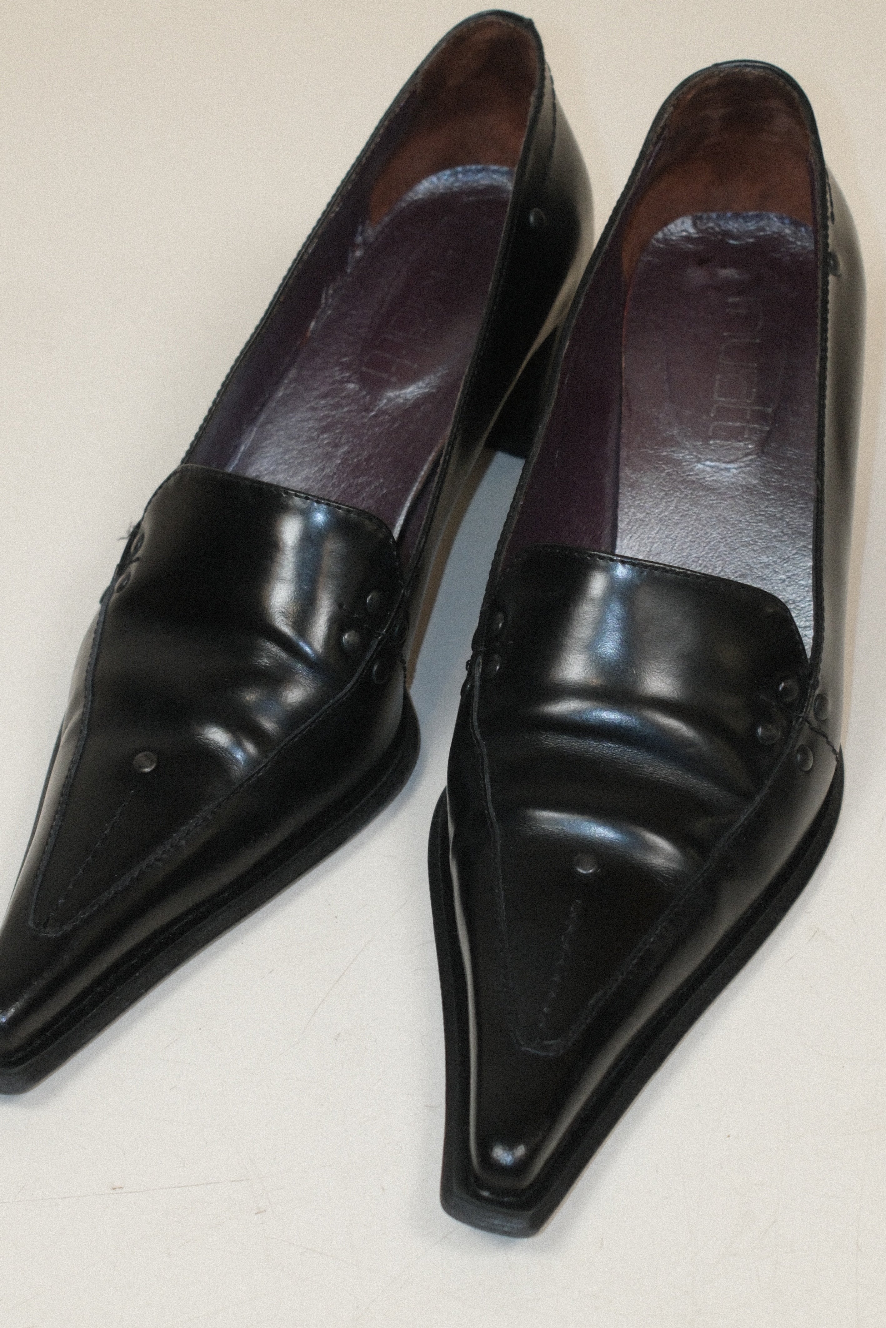 MURATTI ROCK ’N’ ROLL THICK  HEELS IN LEATHER WITH BLACKENED STUDS SIZE 39