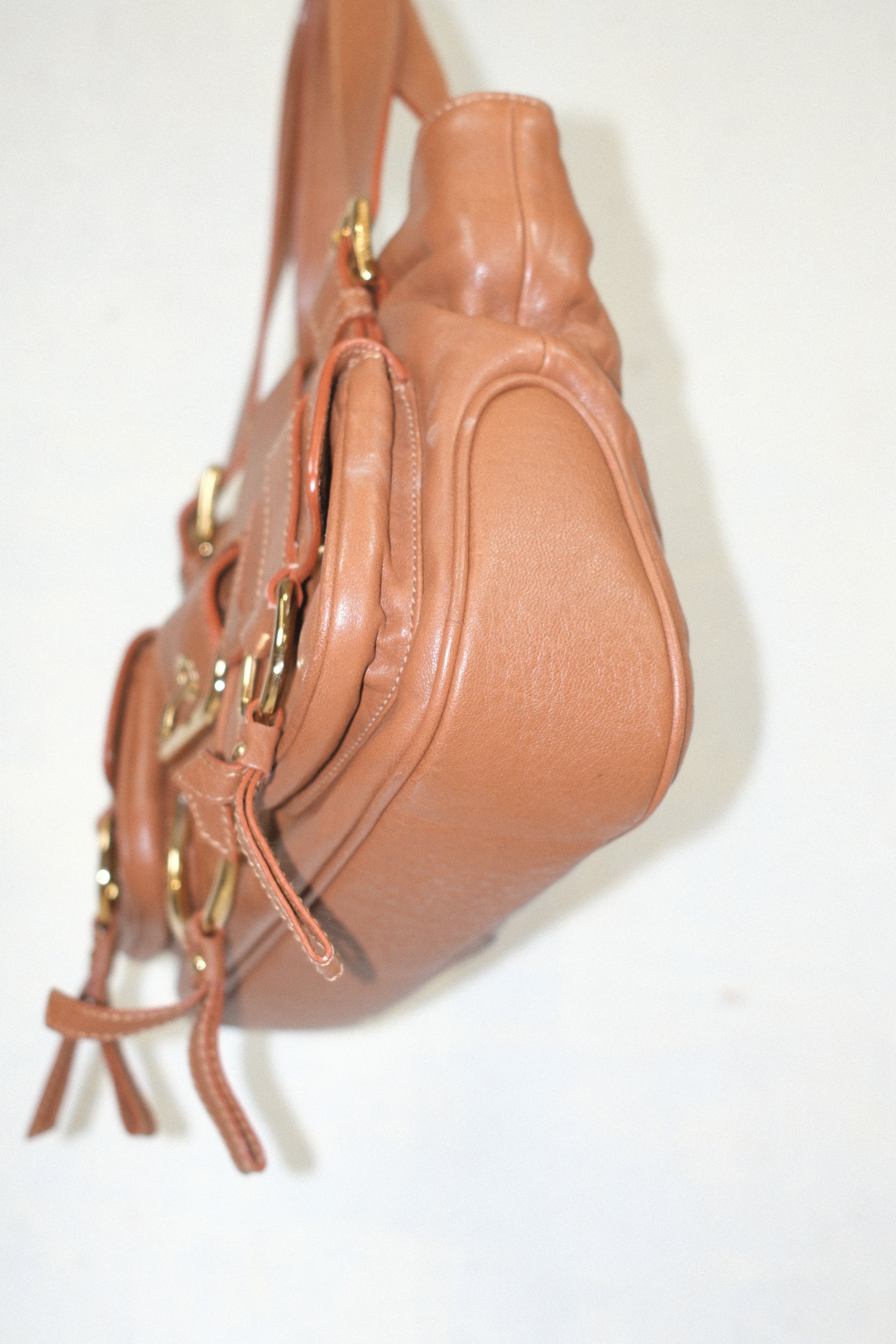 DOLCE & GABBANA CARAMEL LEATHER HANDBAG WITH GOLD HARDWARE