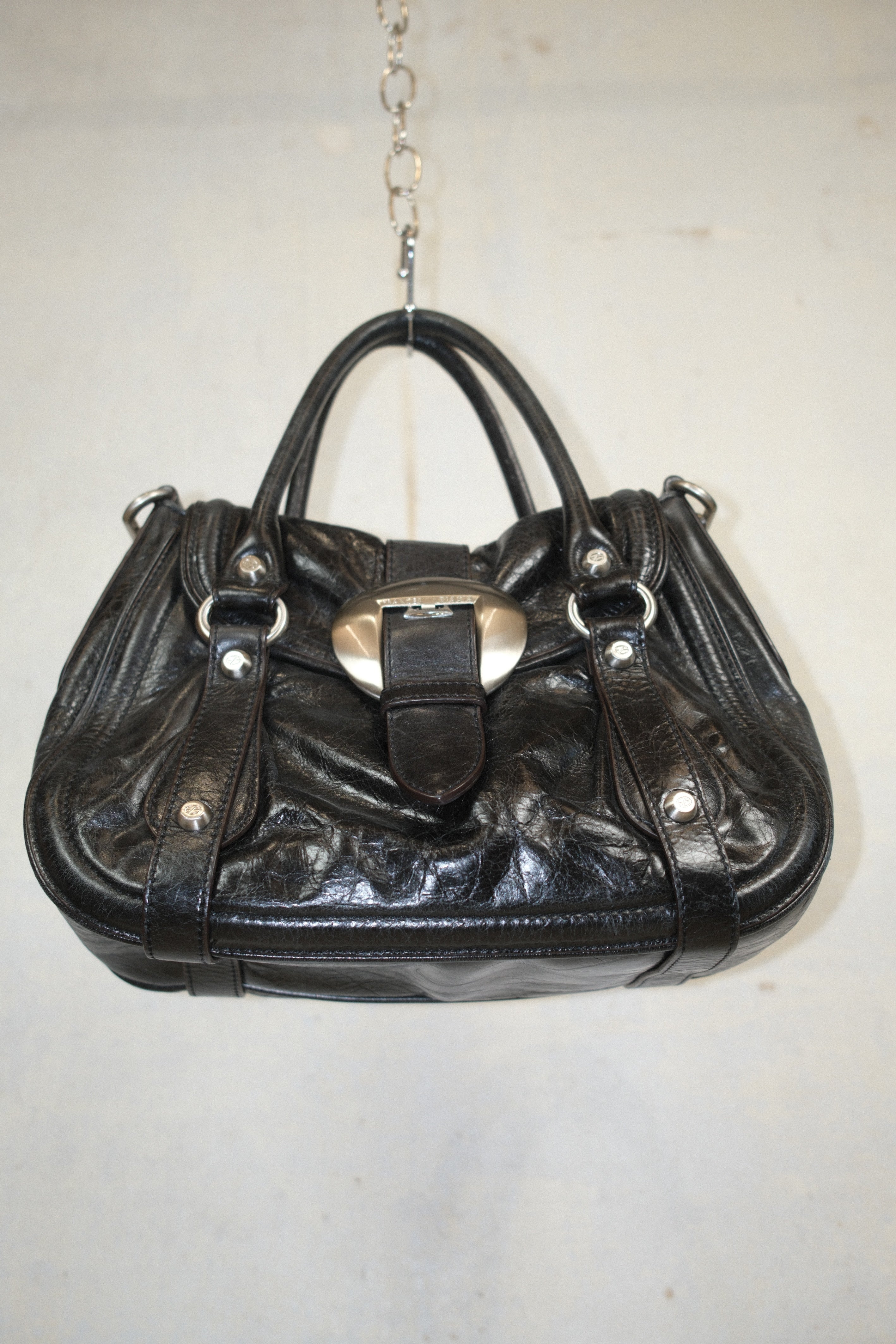 FRANCESCO BIASIA LEATHER HANDBAG WITH WESTERN STYLE BUCKLE CLOSURE