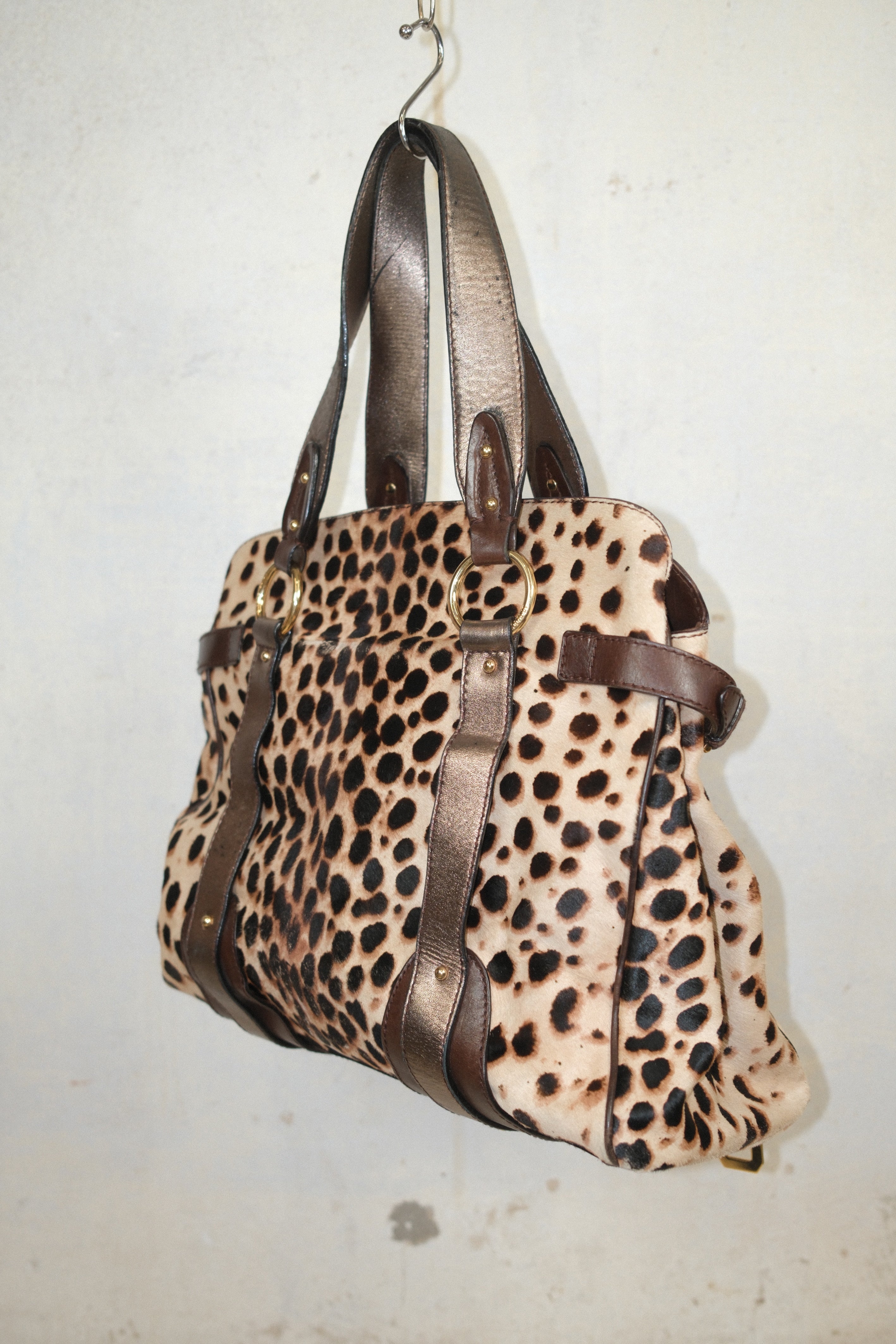 DOLCE & GABBANA XL LEOPARD PONY HAIR LEATHER BAG WITH GOLD HARDWARE