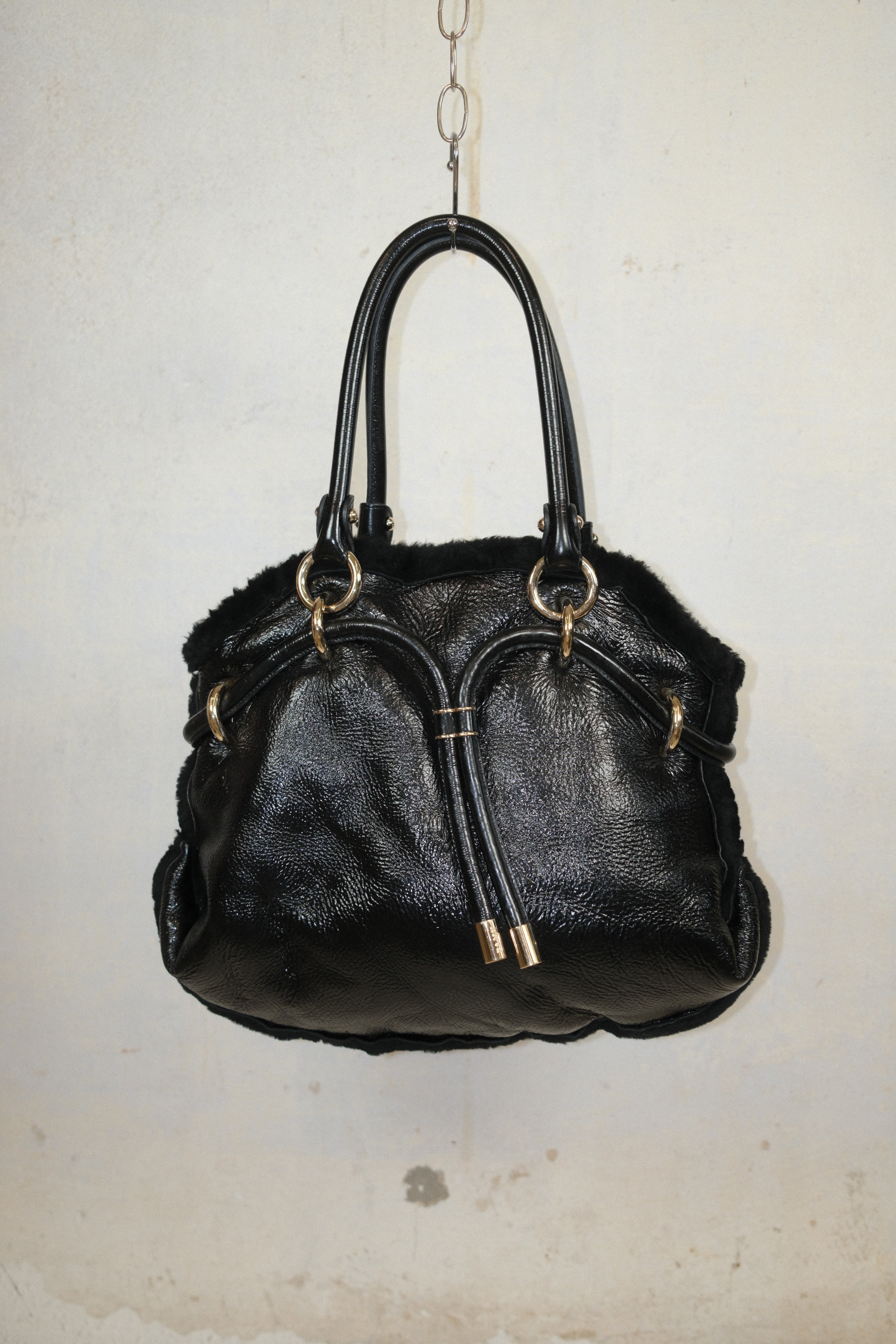 BALLY PATENT LEATHER BAG WITH GOLD HARDWARE