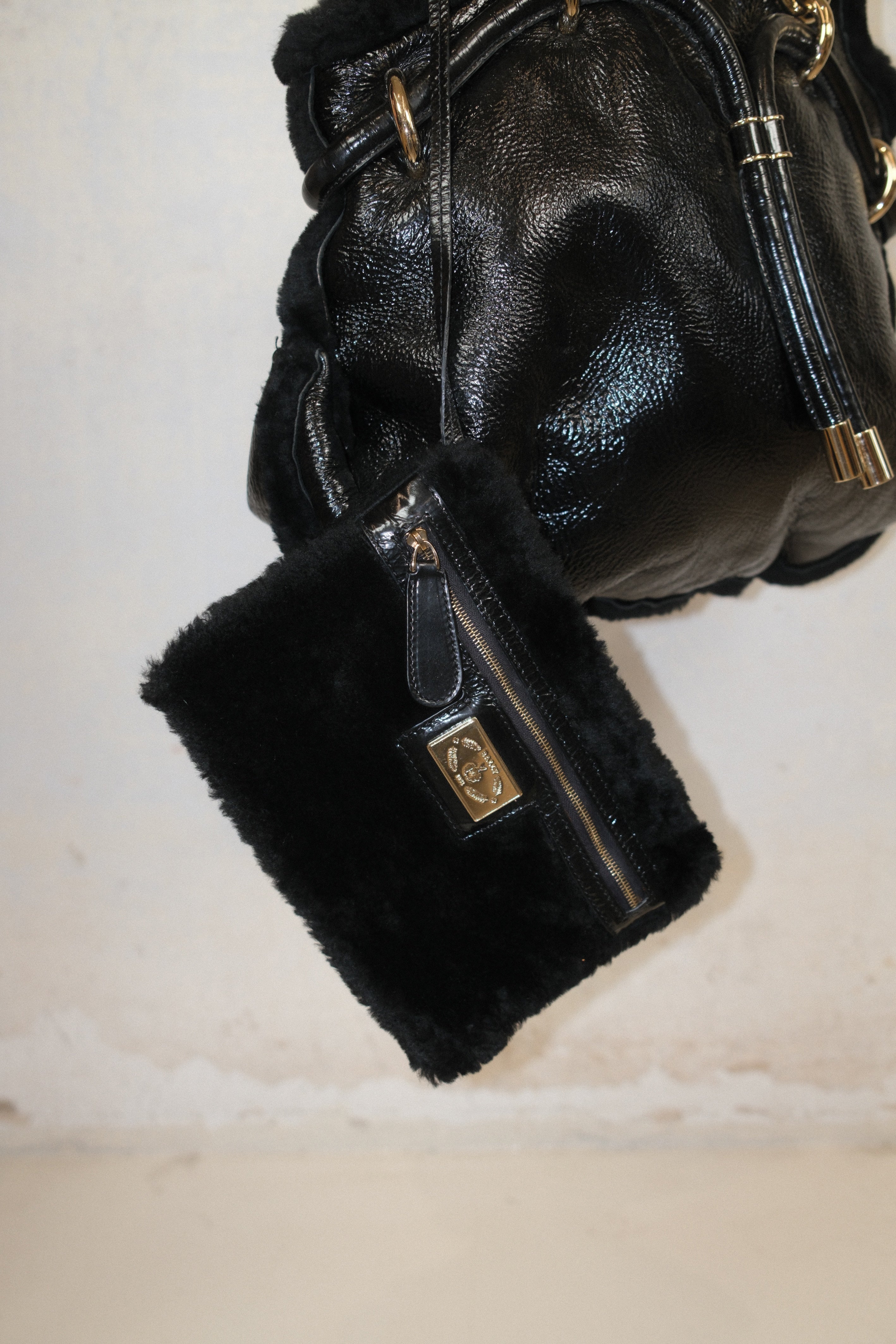 BALLY PATENT LEATHER BAG WITH GOLD HARDWARE