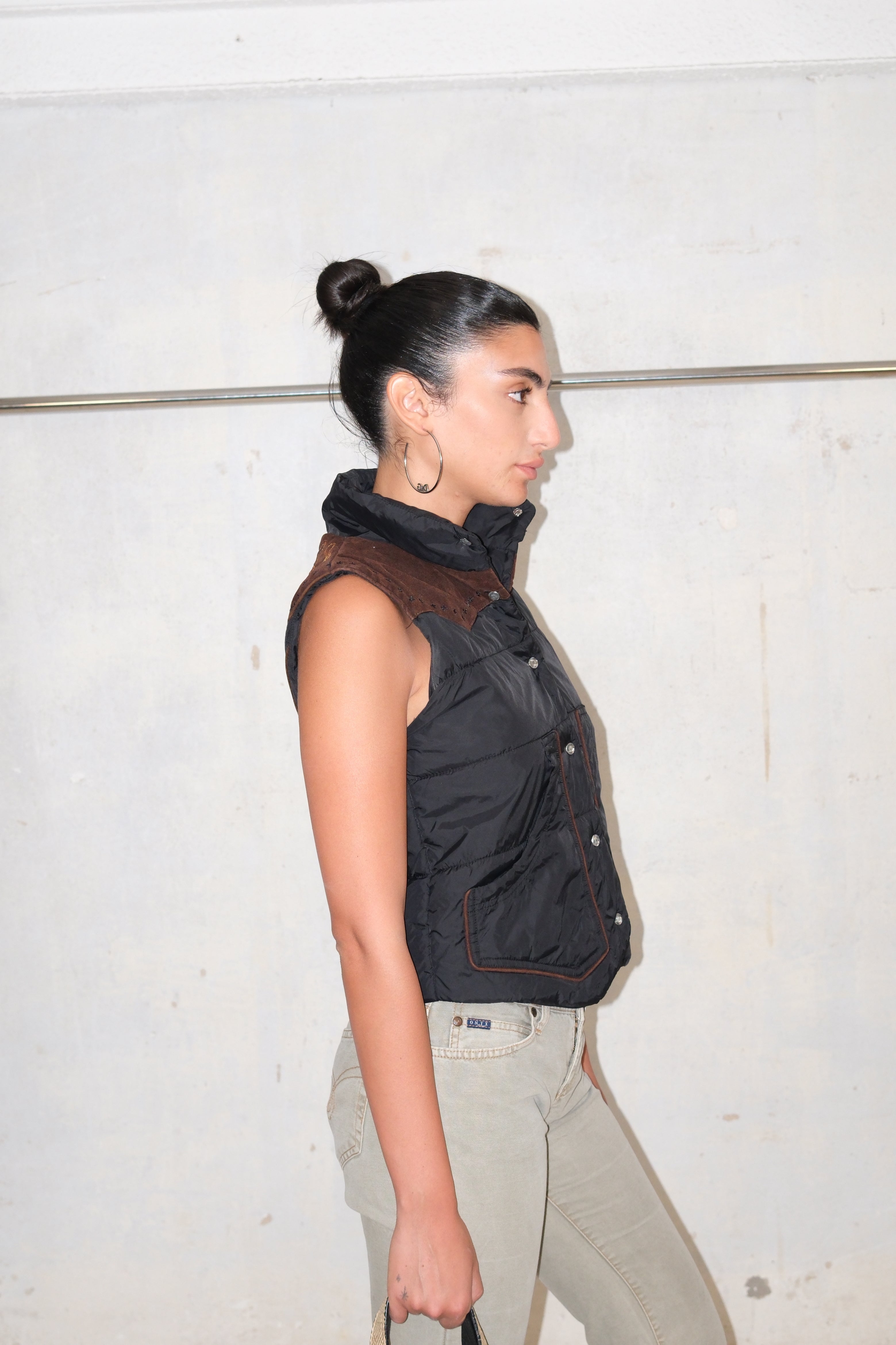 Nylon Vest With Back Decorations