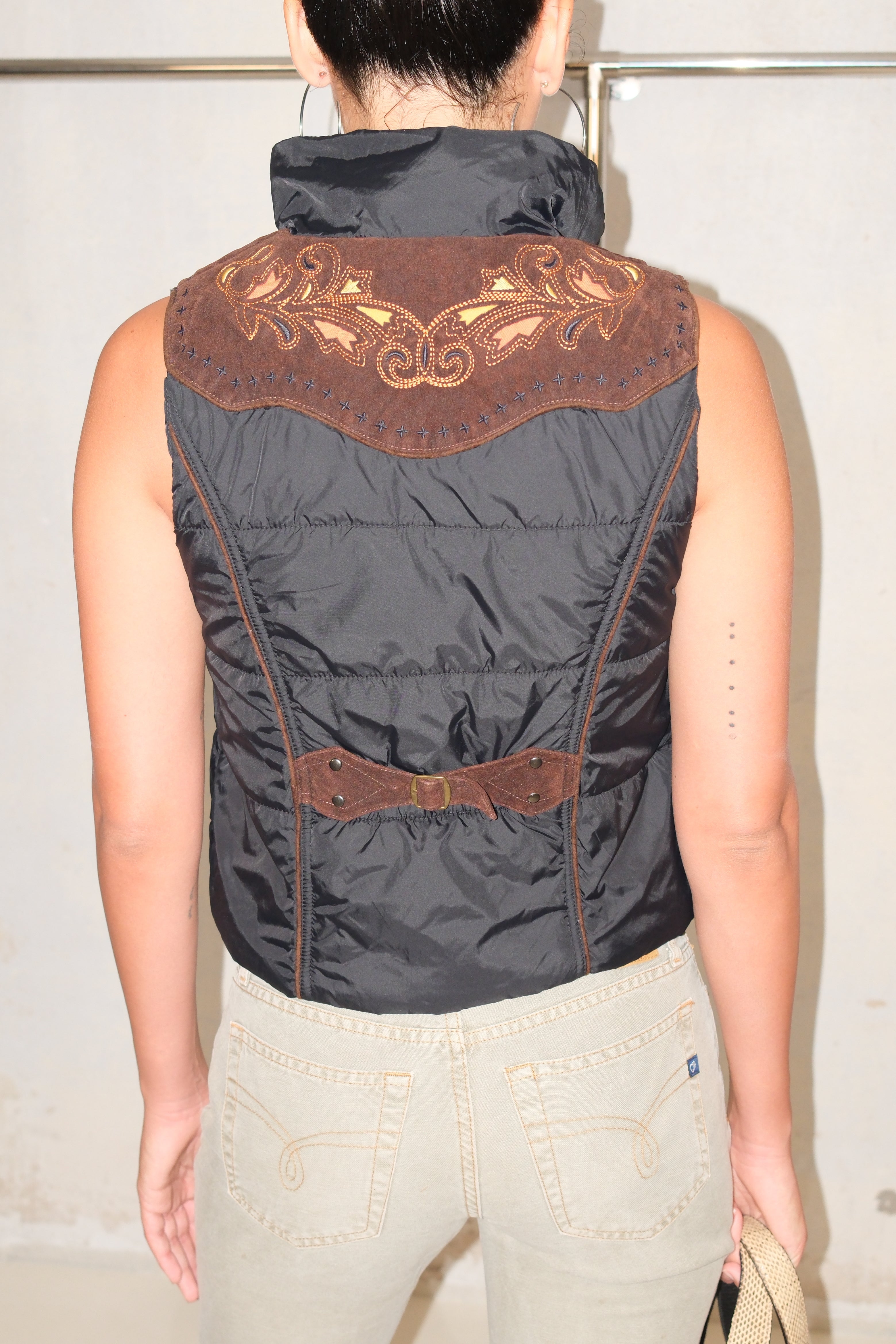 Nylon Vest With Back Decorations