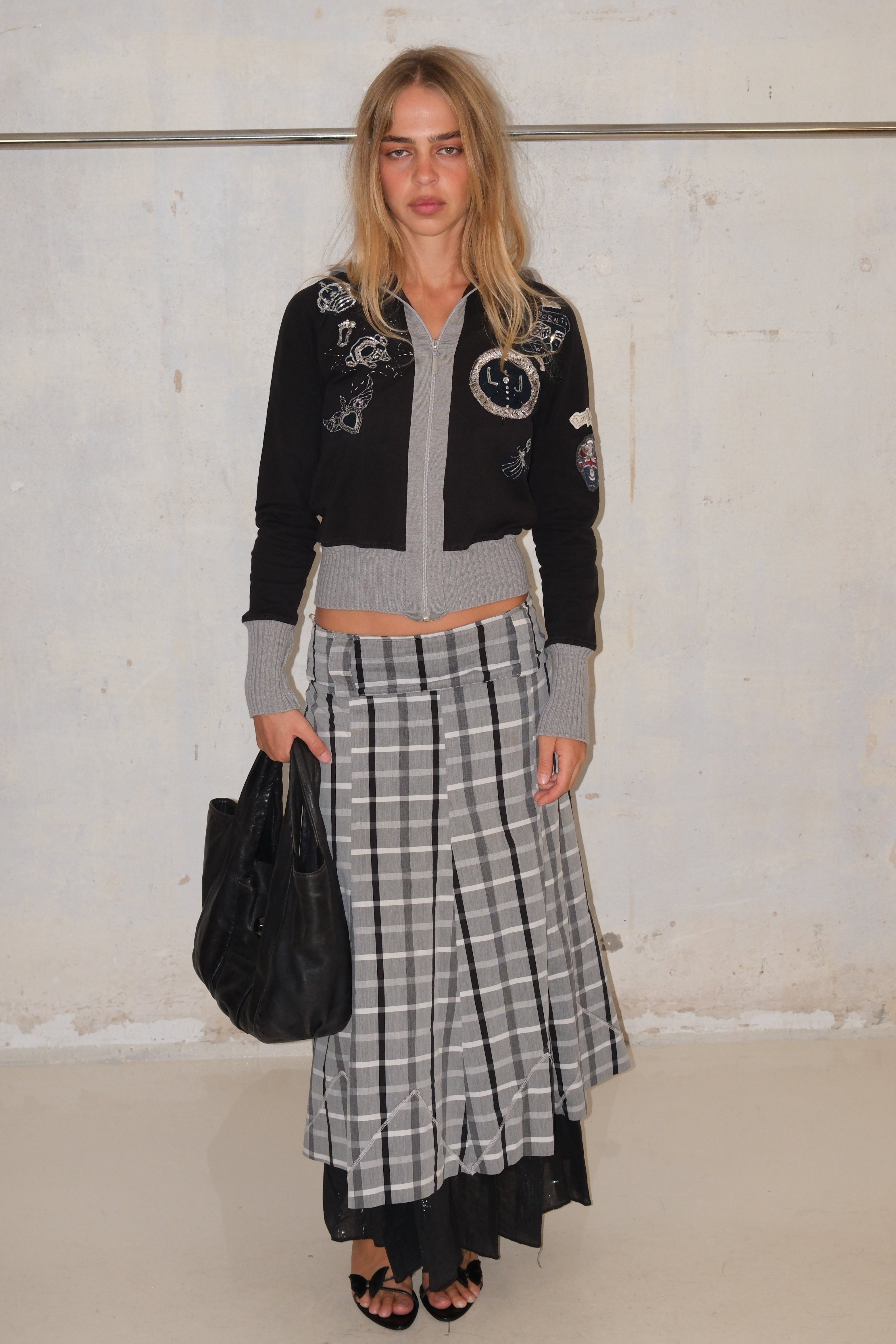 LIU JO Cropped Hoodie With Patches
