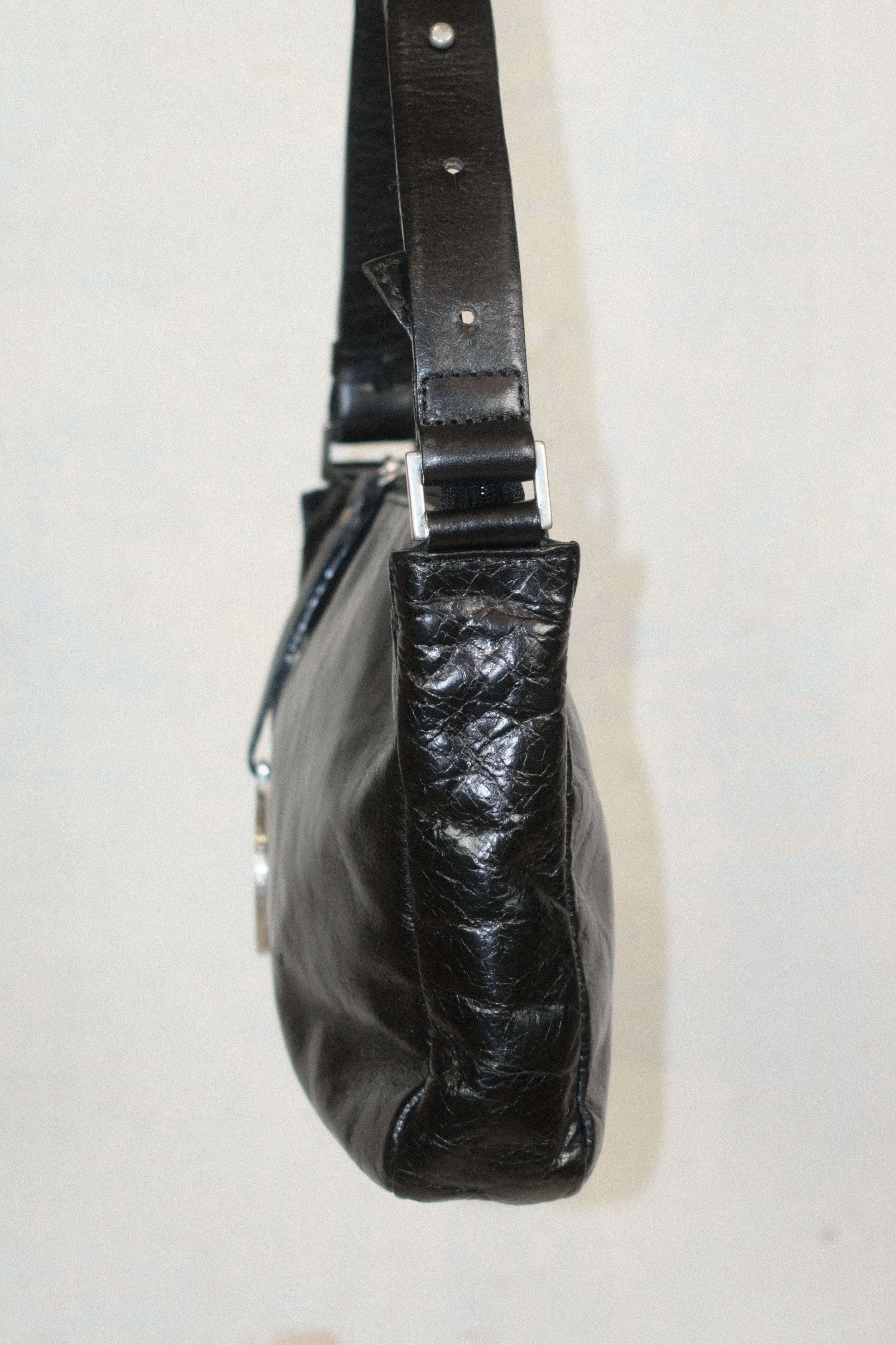 COCCINELLE SMALL CLASSIC LEATHER BAG