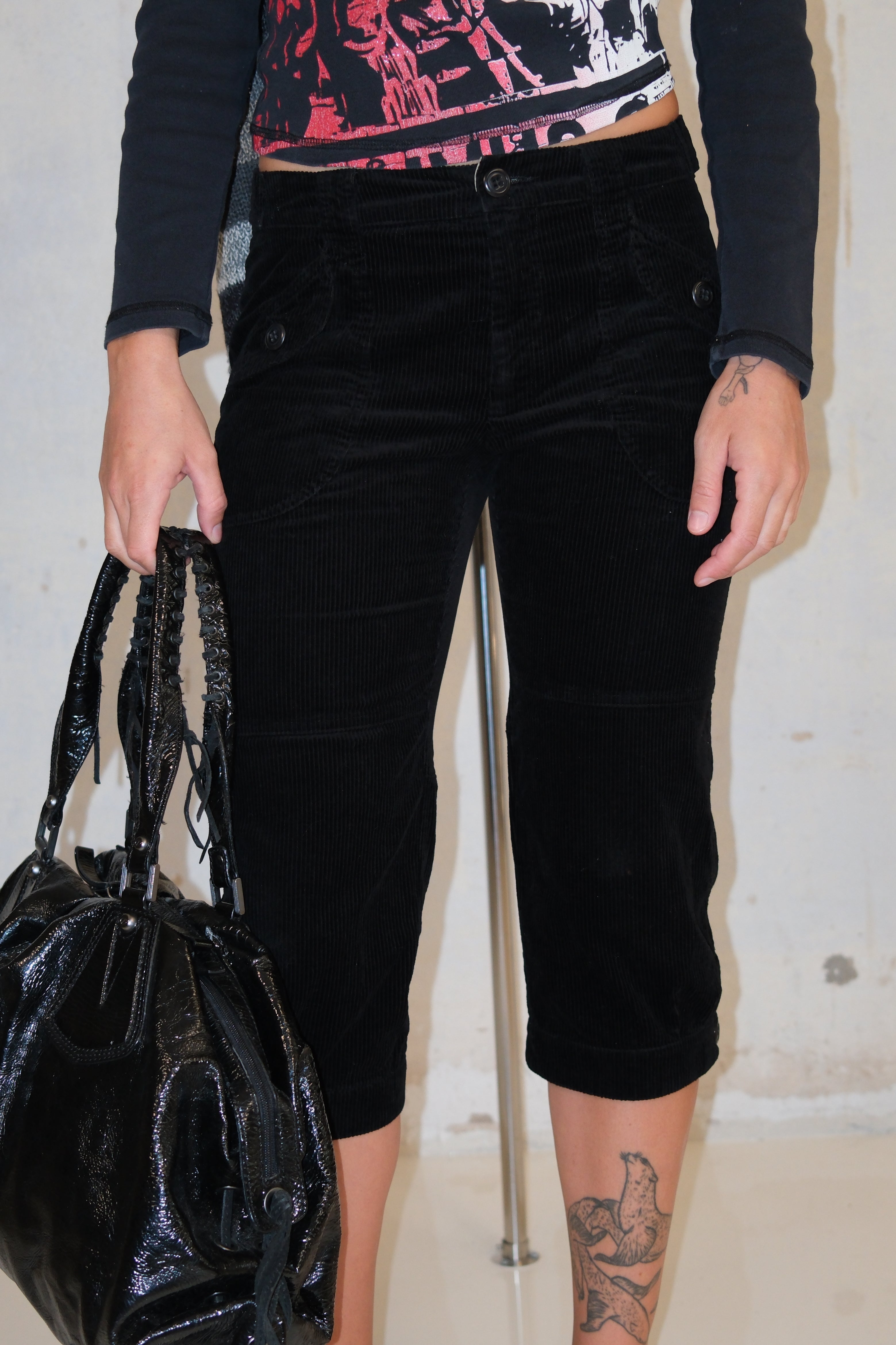 Weekend By Max Mara Corduroy Capri Low-Rise Pants Size 38