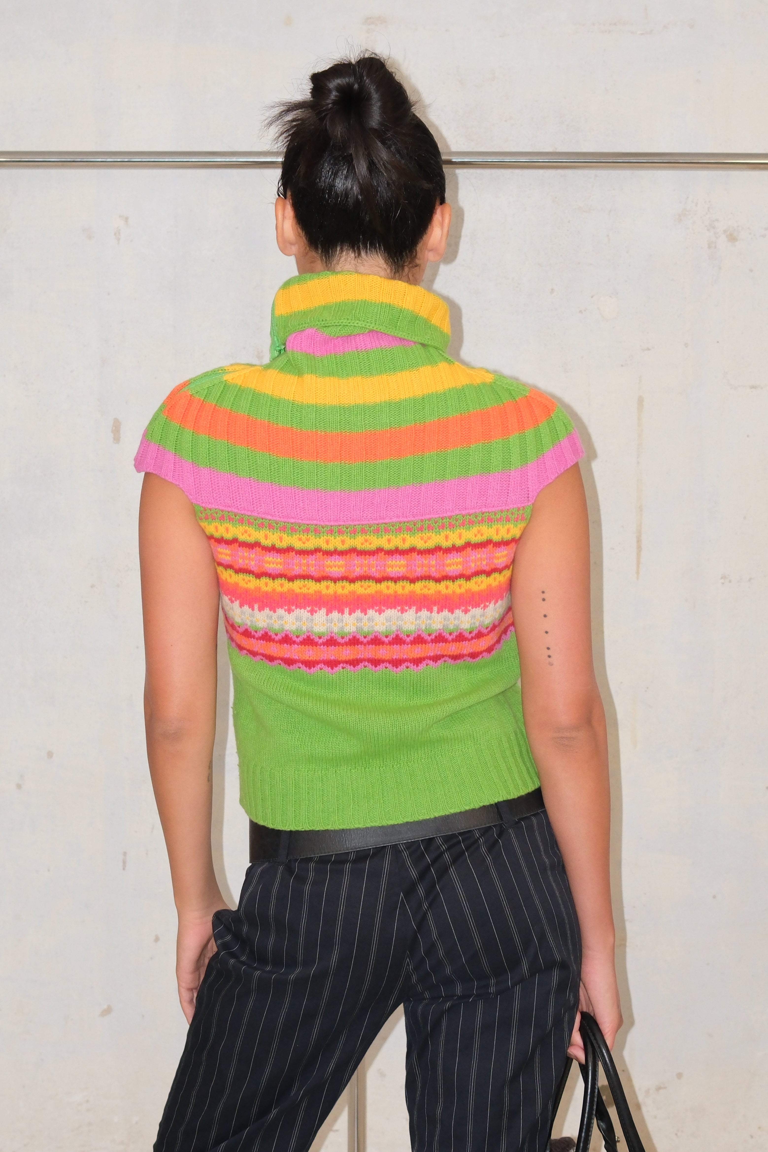 UNITED COLORS OF BENETTON COLORFUL ZIPPER TOP