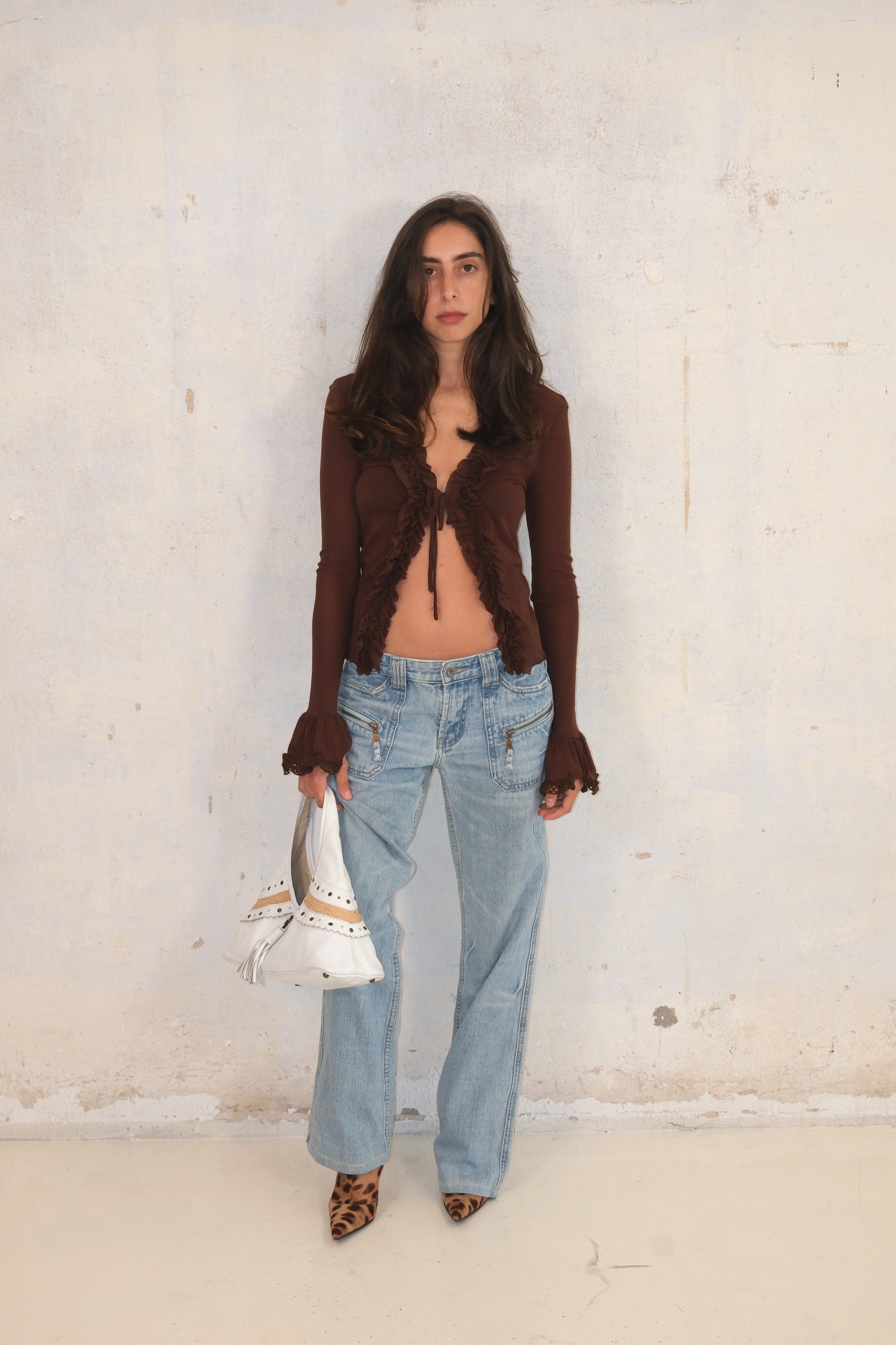 Light-Wash Low-Rise Jeans With Zippers Size 34-36