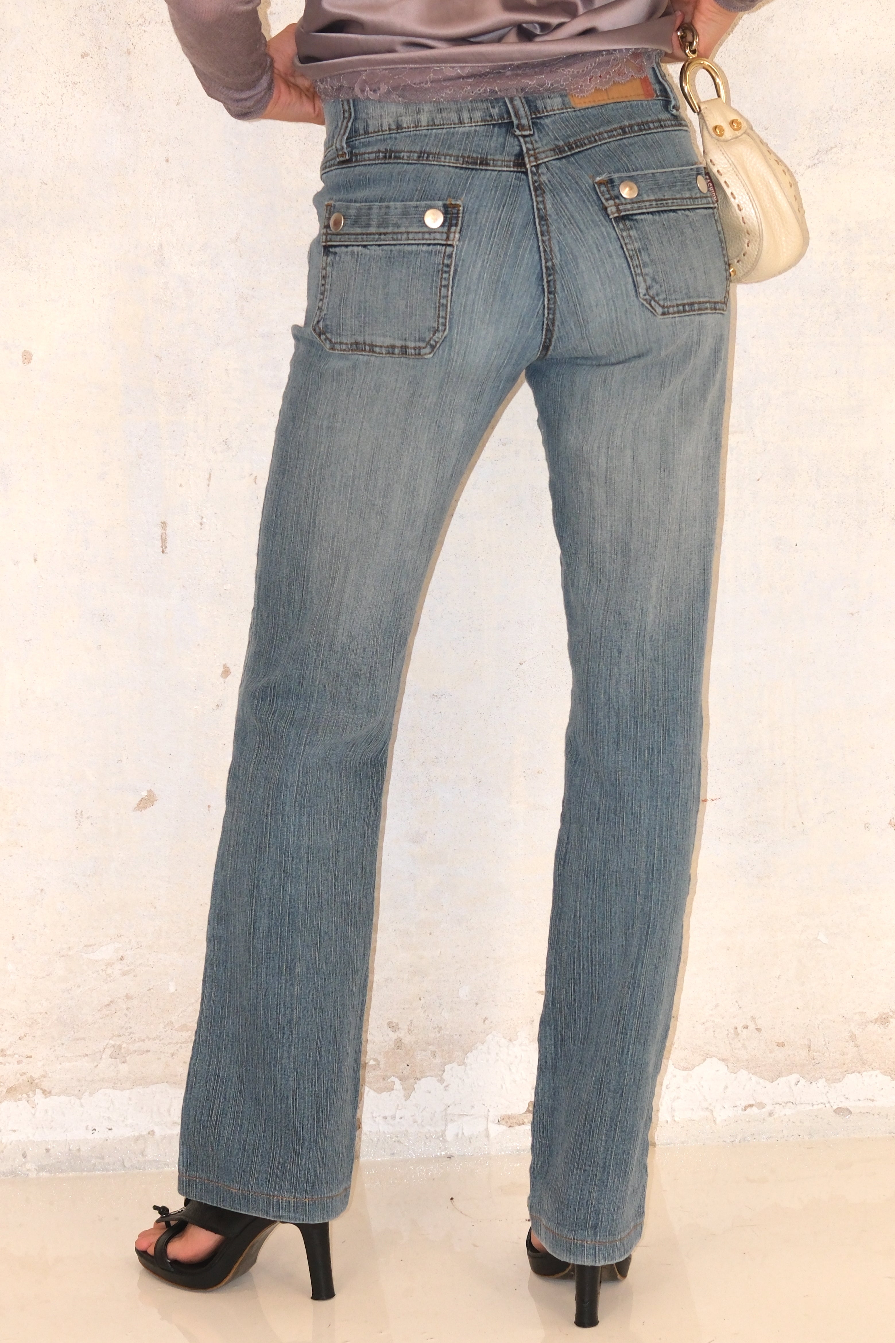 Low-Rise Long Jeans With Studs And Stitching Size 34-36