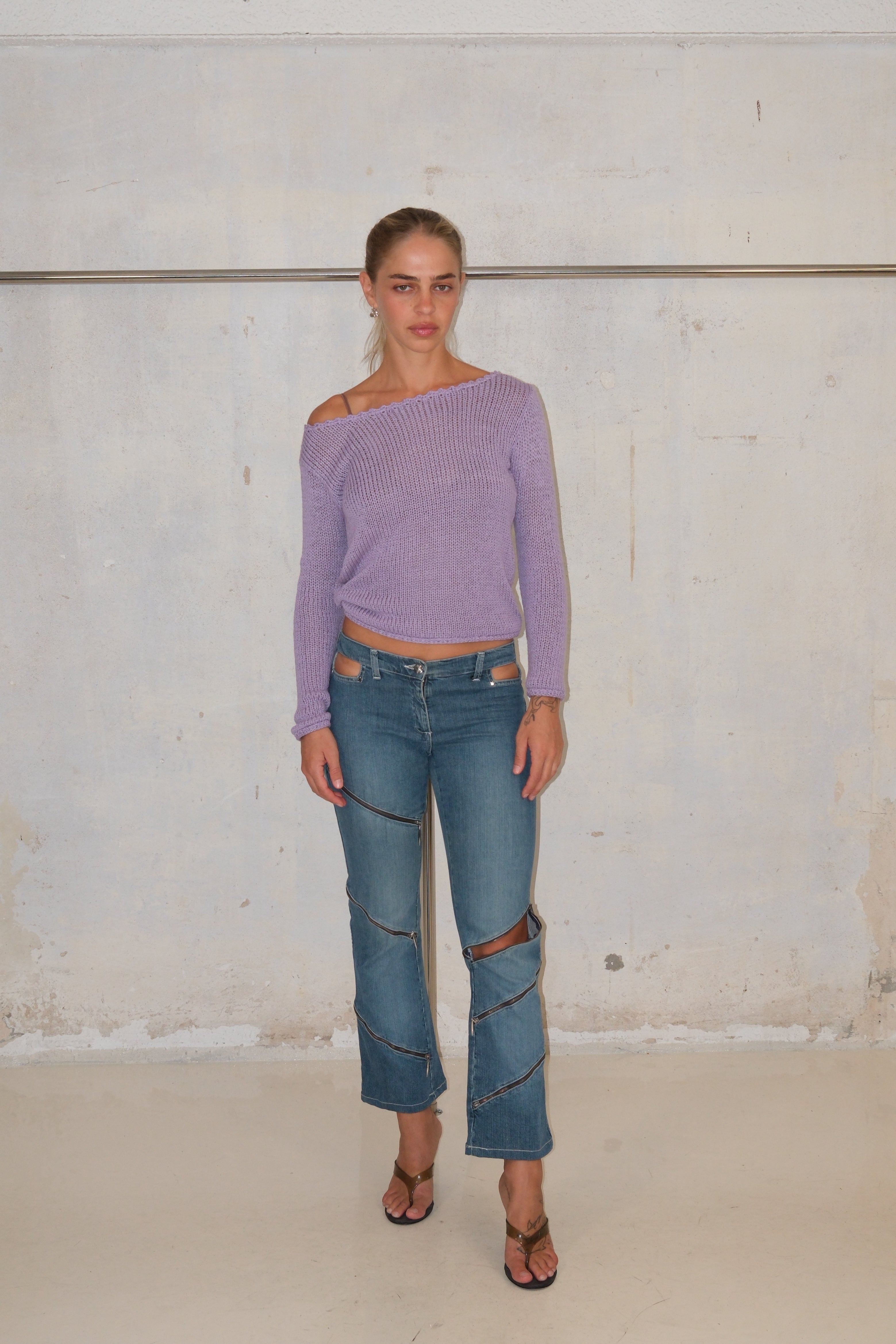 Only Thierry Mugler Low-Rise Jeans With Details And Zippers Size 38