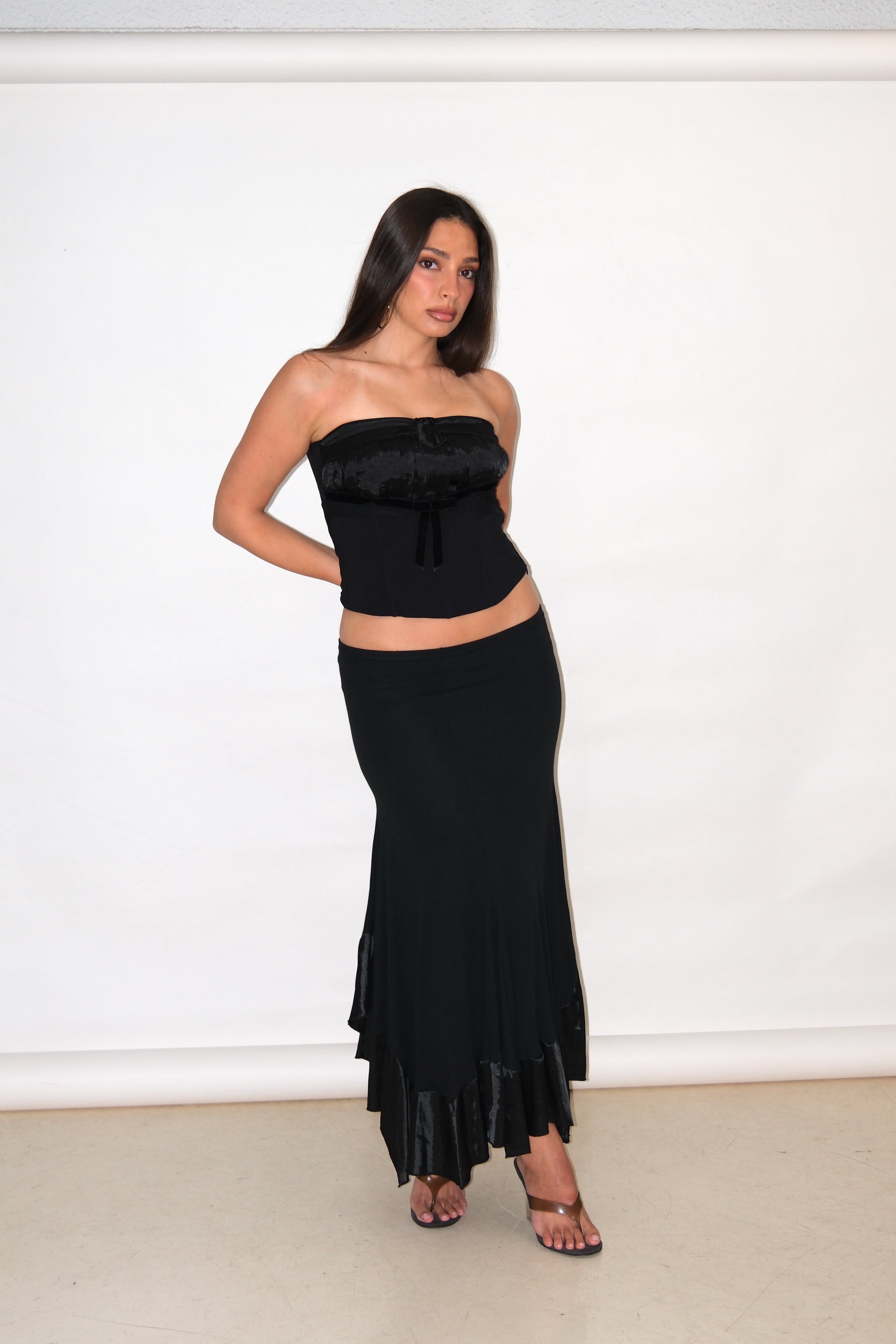 ITALIAN MAXI SKIRT WITH RUFFLE