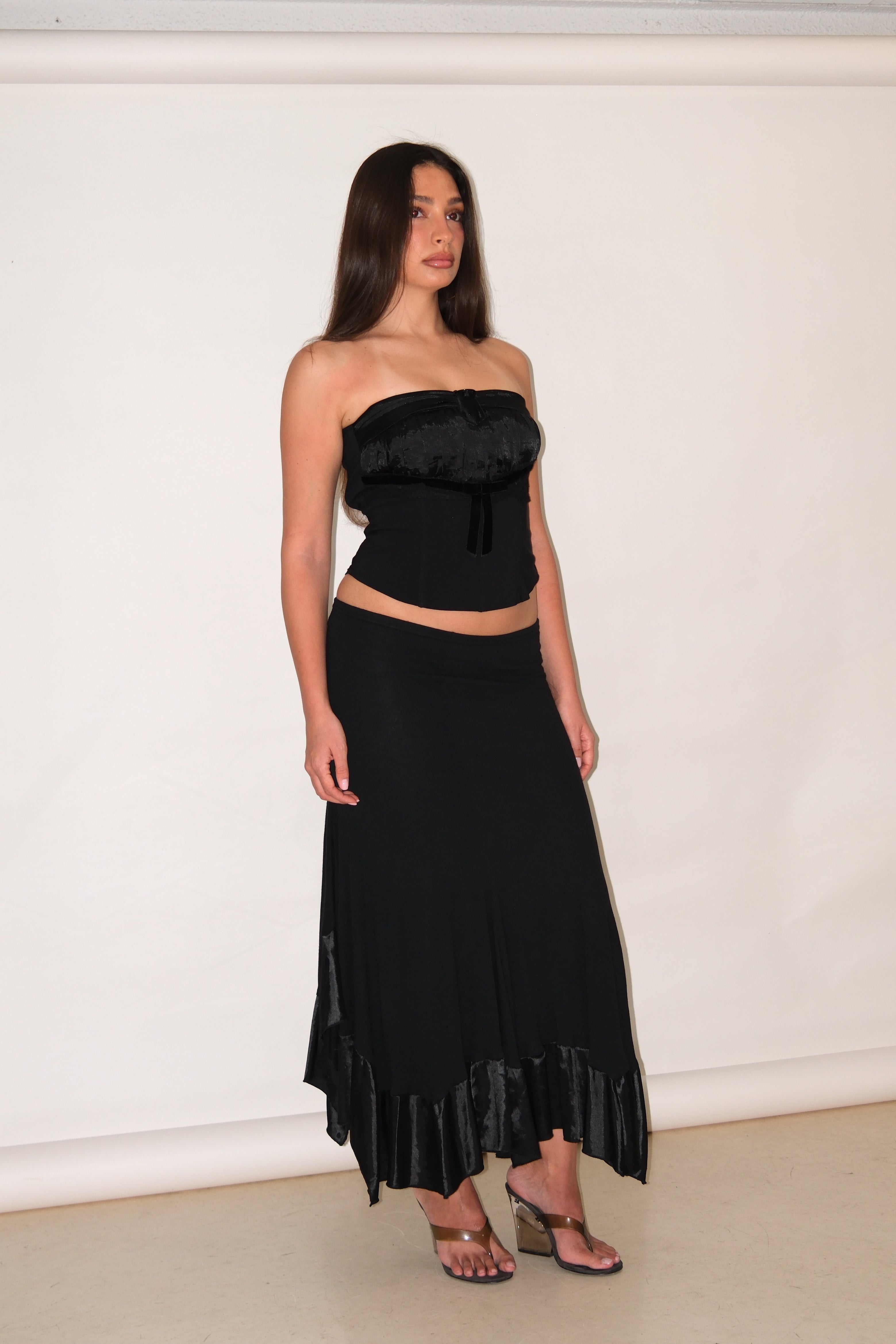 ITALIAN MAXI SKIRT WITH RUFFLE