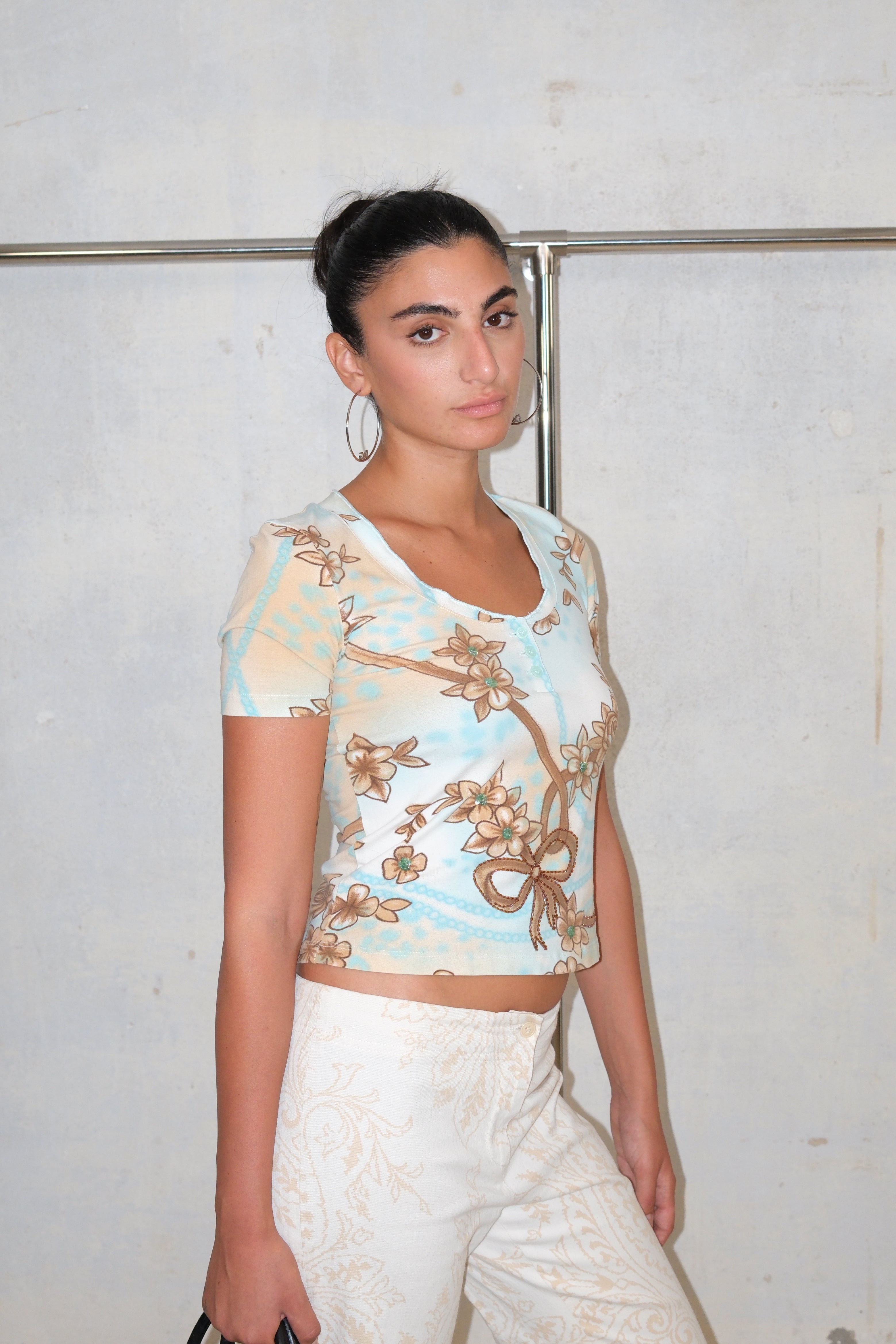 FLORAL ITALIAN SHORT TOP