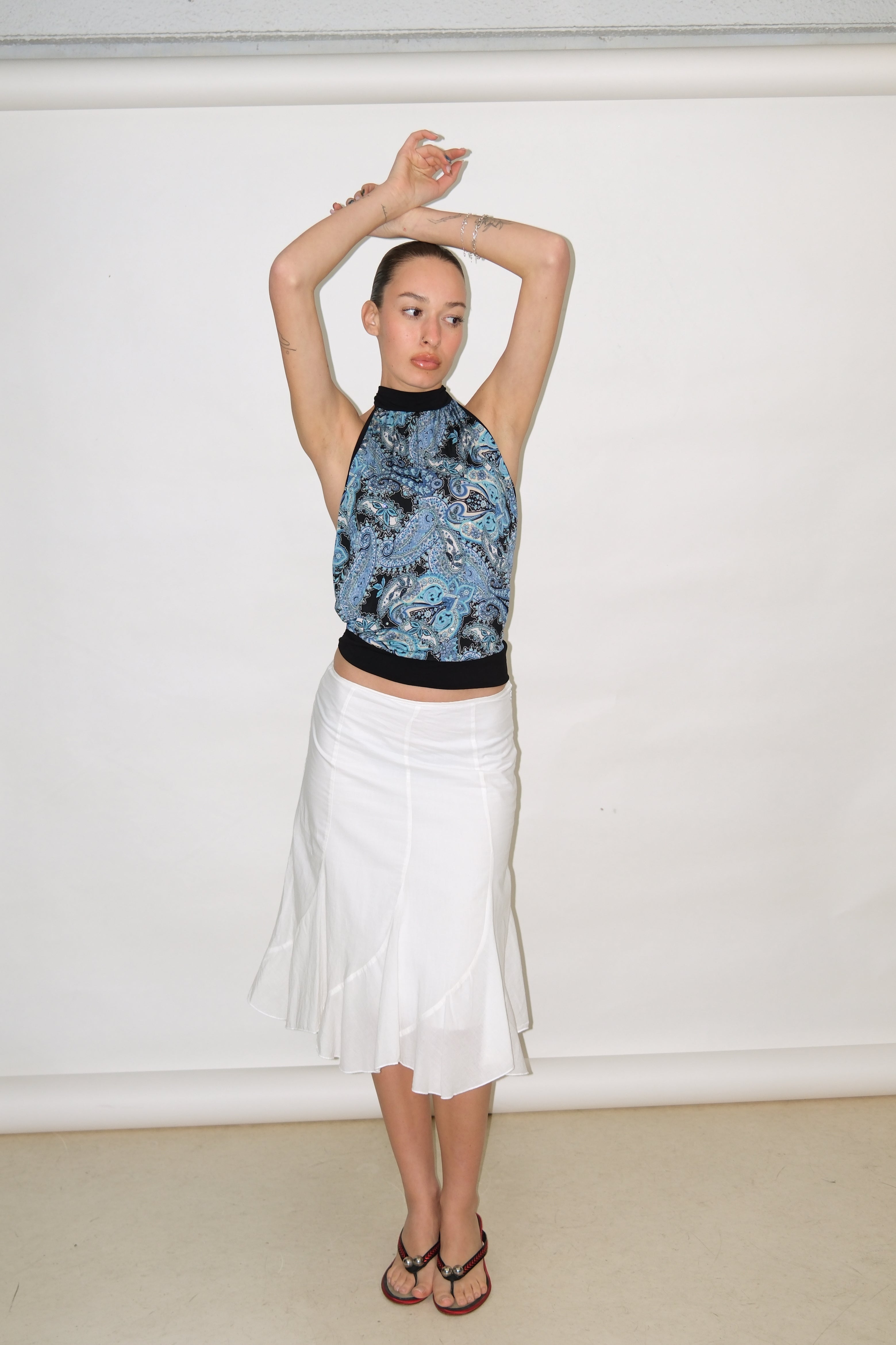 MID WHITE SKIRT