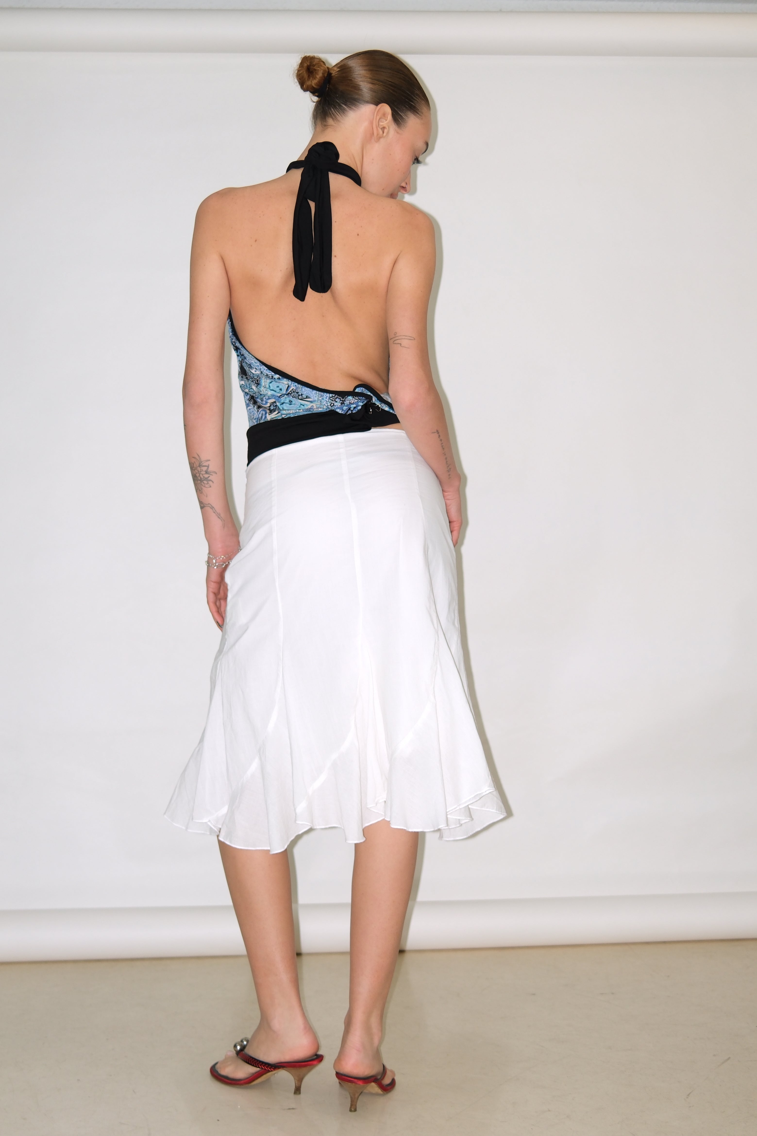 MID WHITE SKIRT
