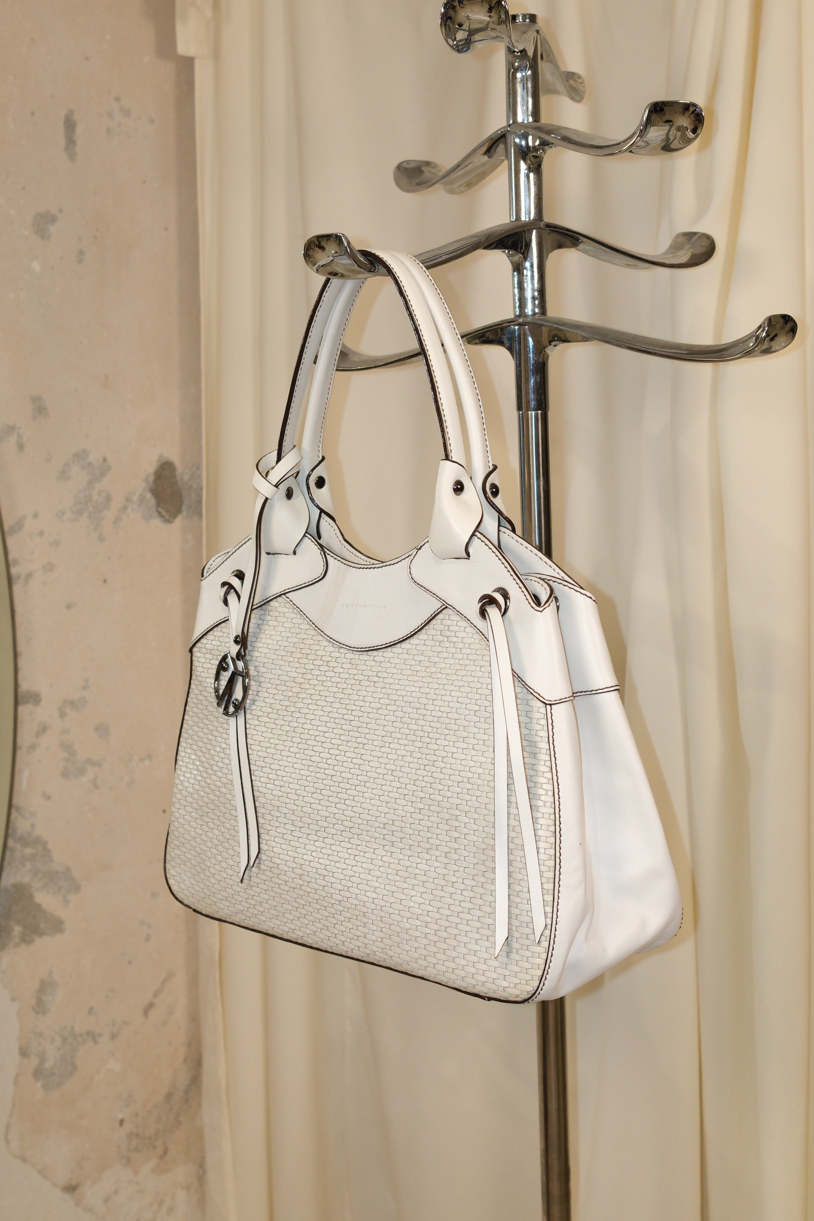 COCCINELLE WOVEN WHITE LEATHER BAG