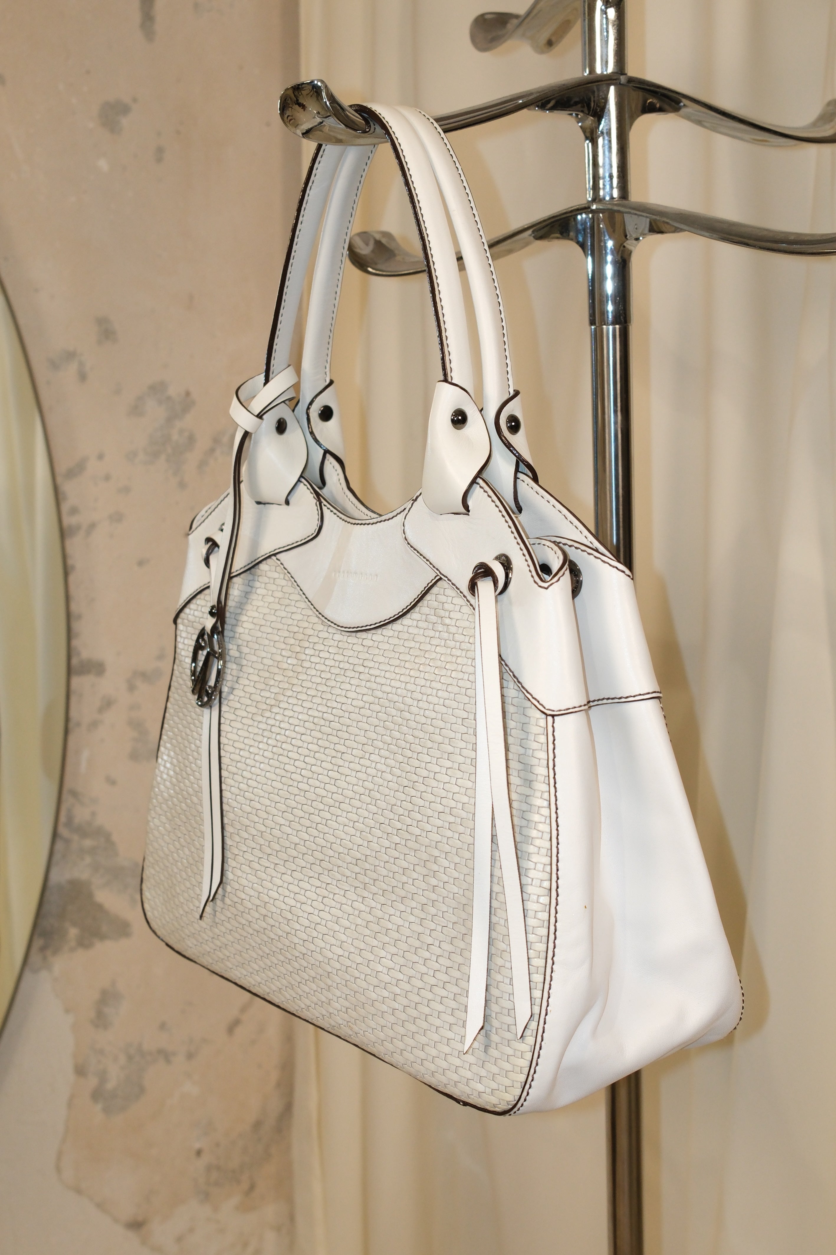COCCINELLE WOVEN WHITE LEATHER BAG