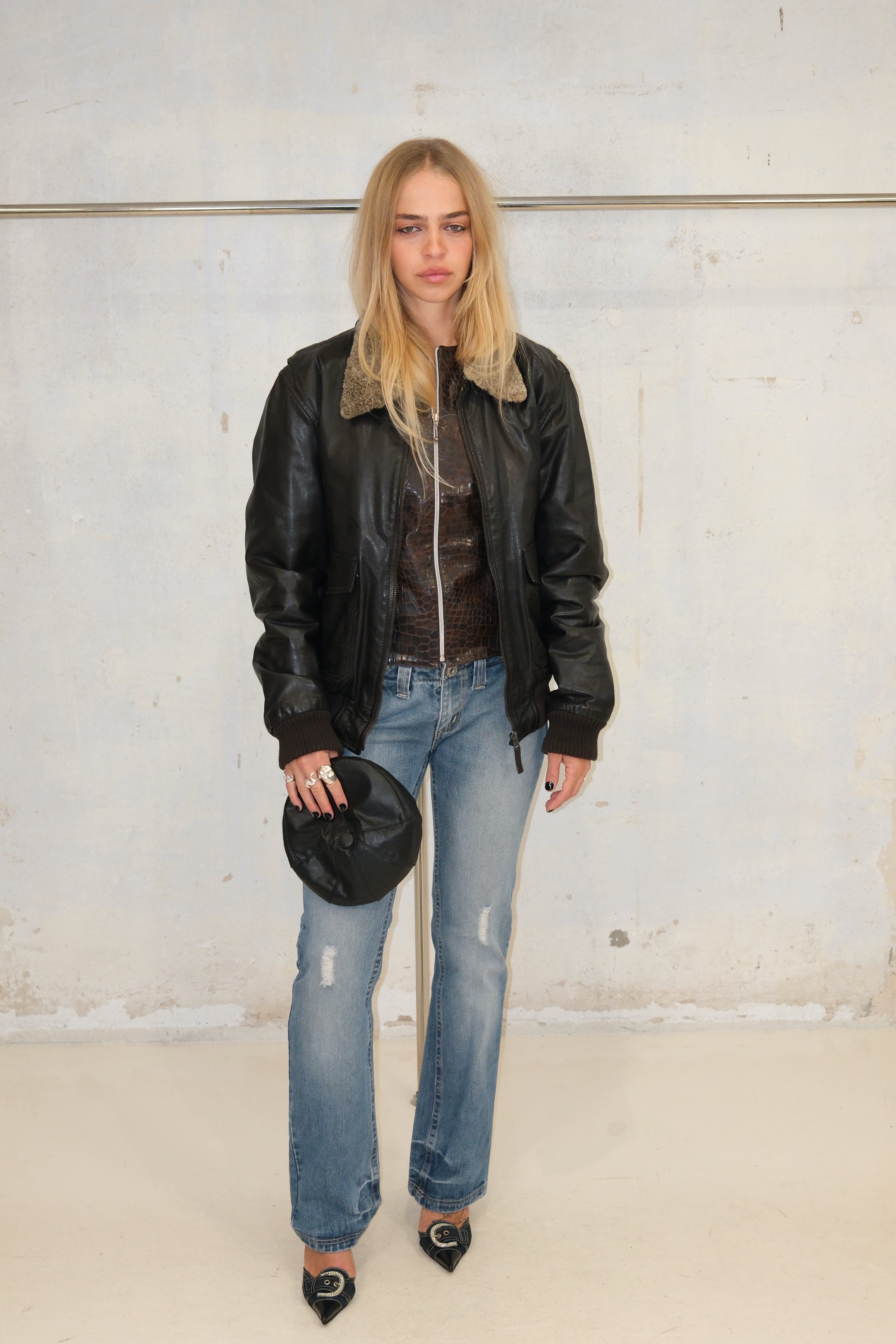 Vera Pelle Chunky Leather Coat With Fur Collar