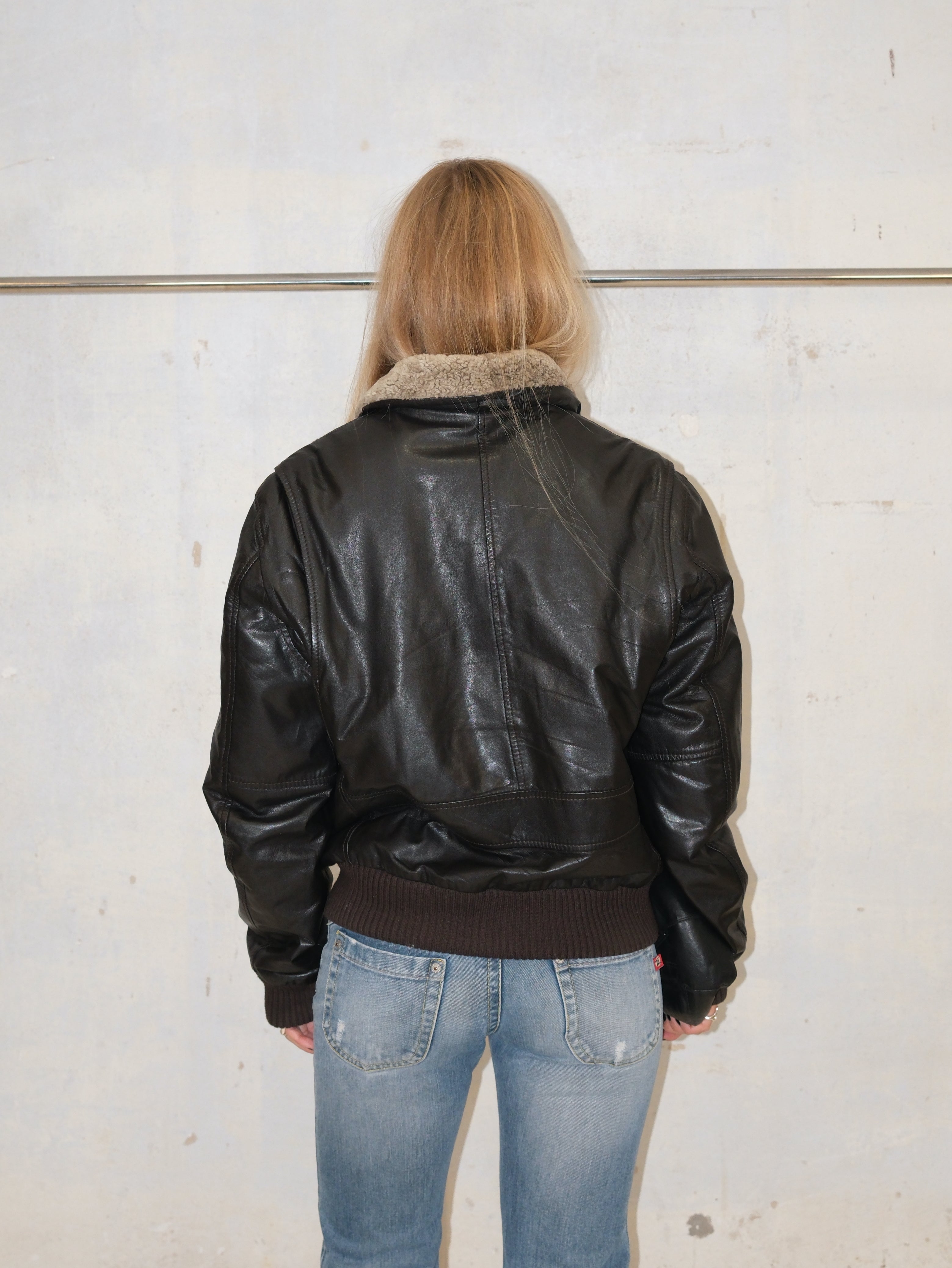 Vera Pelle Chunky Leather Coat With Fur Collar