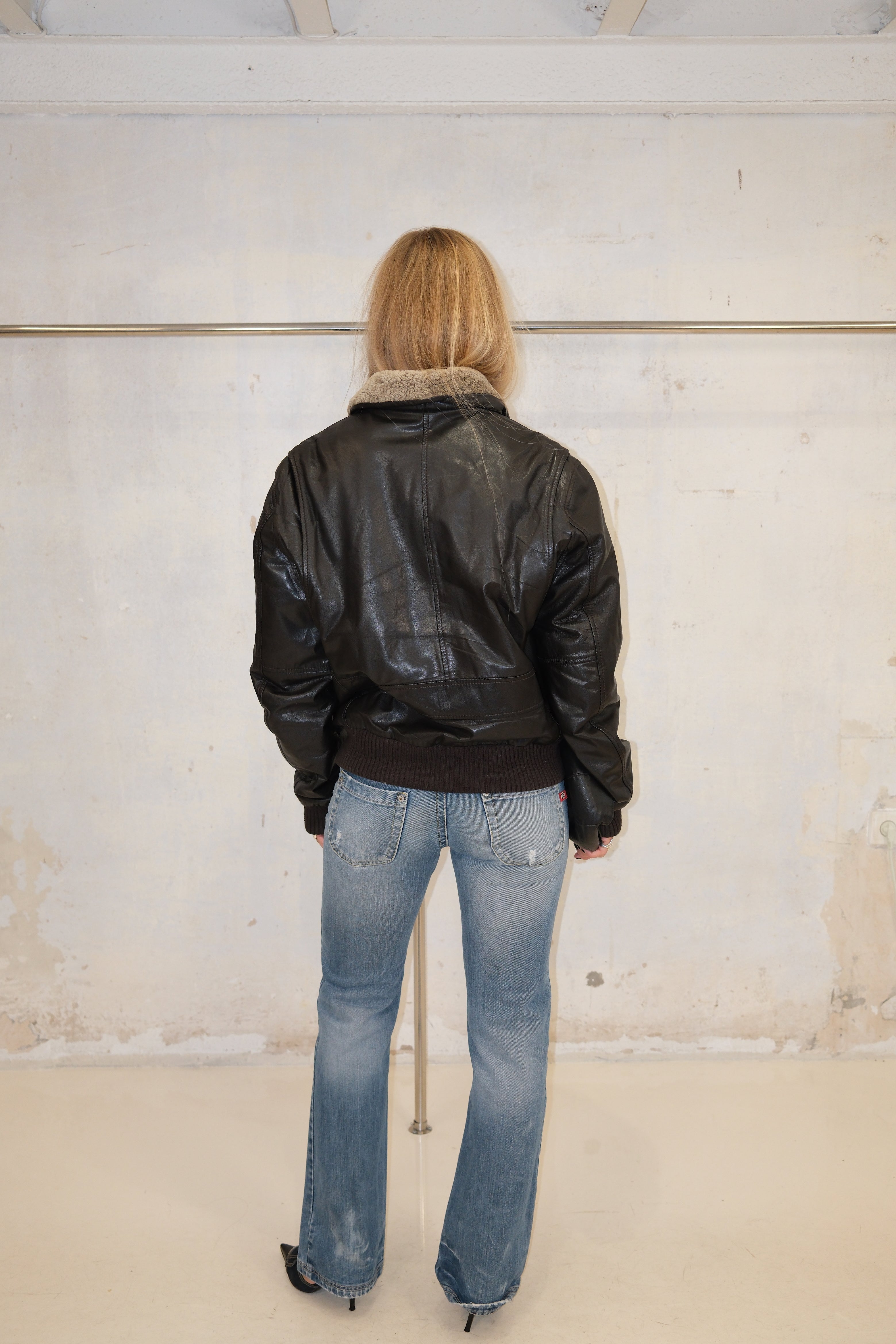 Vera Pelle Chunky Leather Coat With Fur Collar