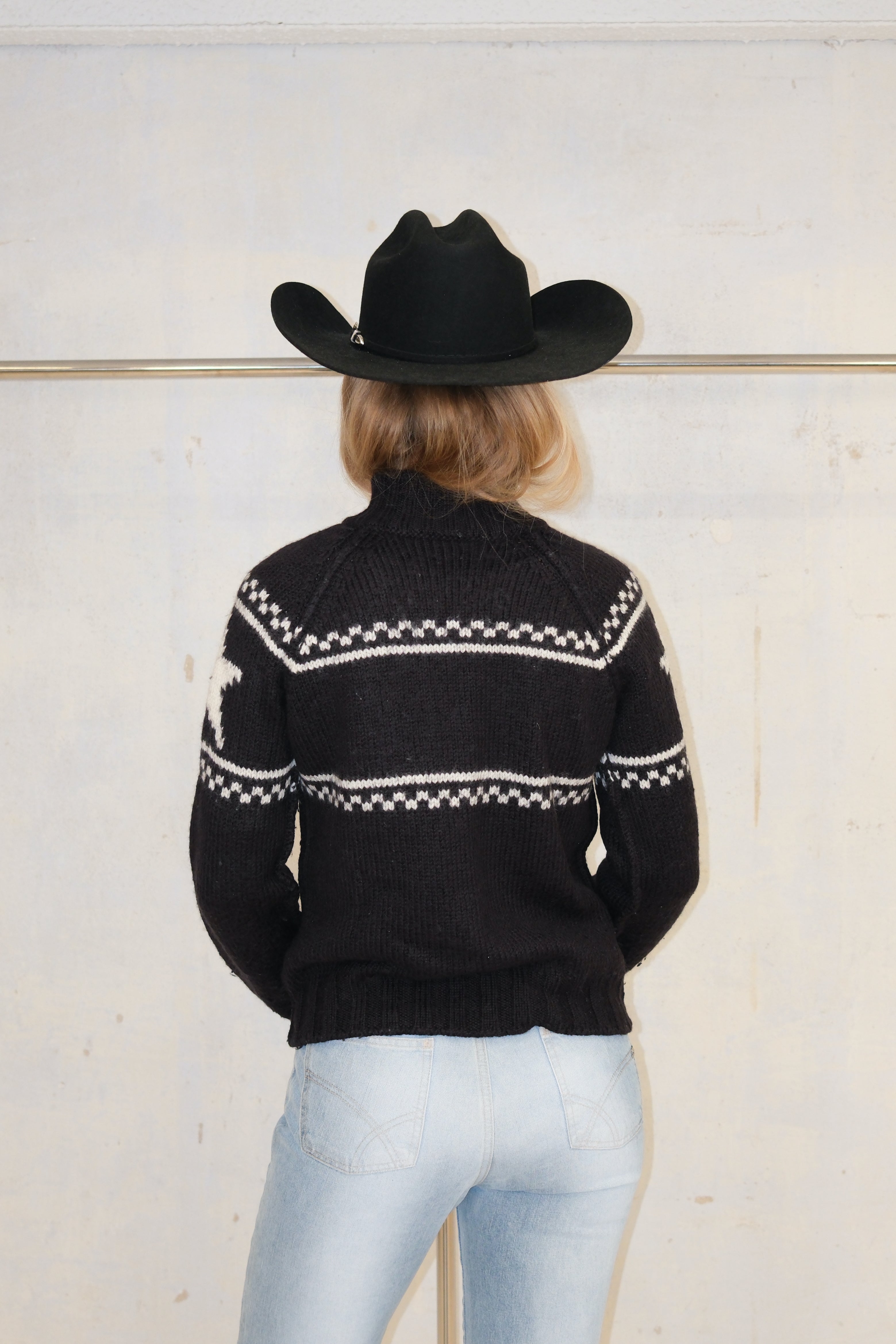 RICHMOND 2 SIDE ZIP UP GRAPHIC KNIT SWEATER