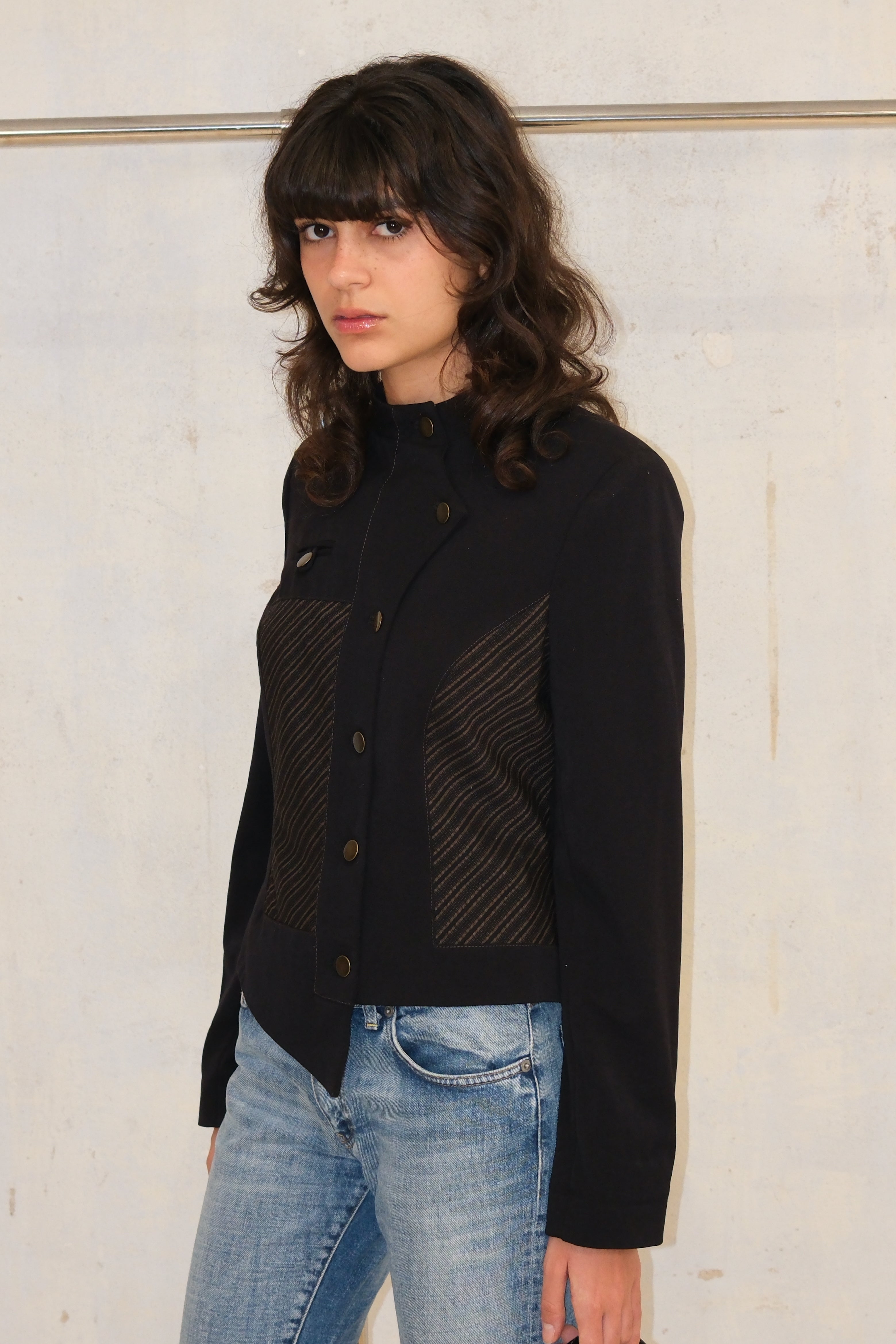 ASYMMETRIC SLIM STRIPE BUTTON JACKET