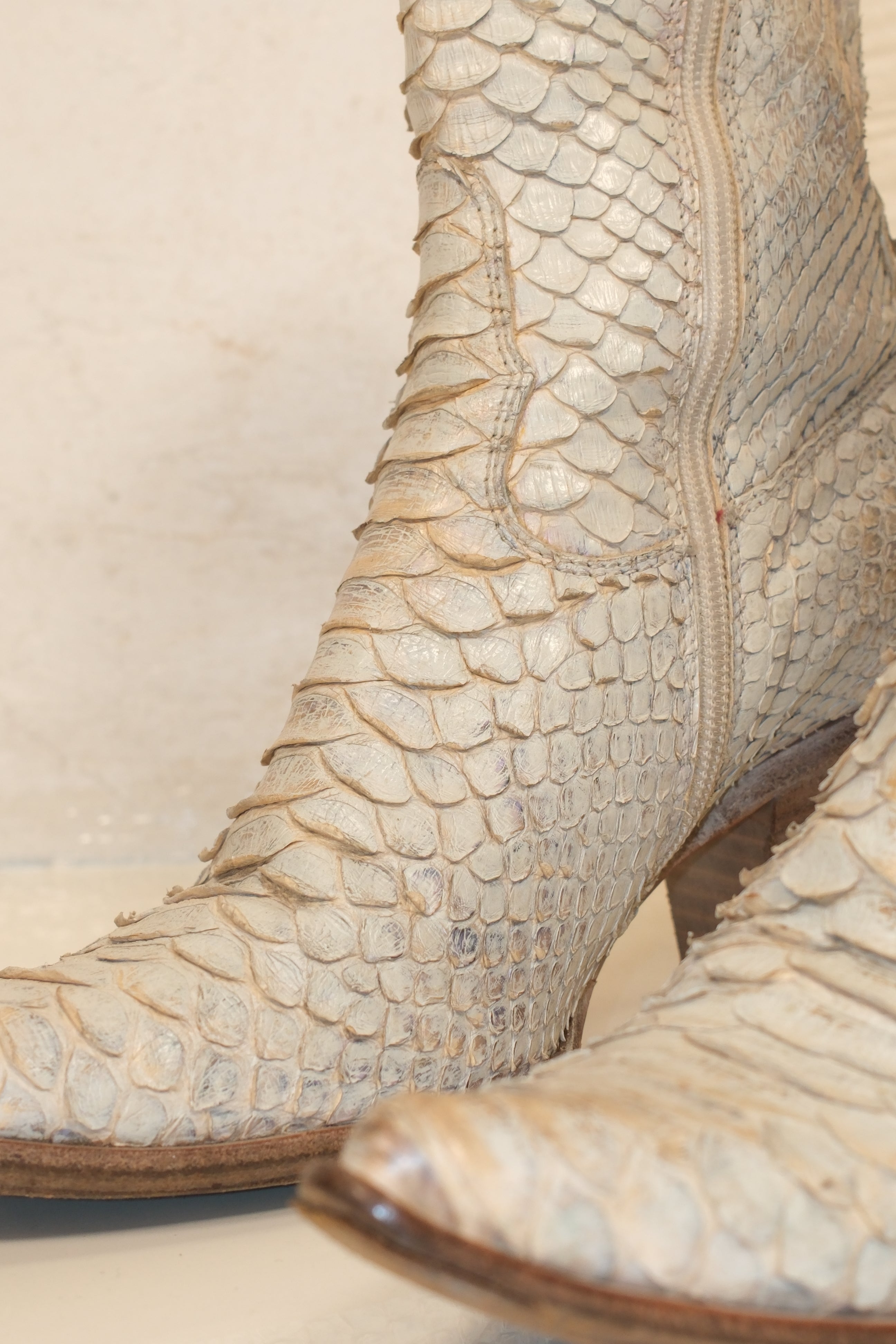 Gianni Bravo Python leather pointed boots