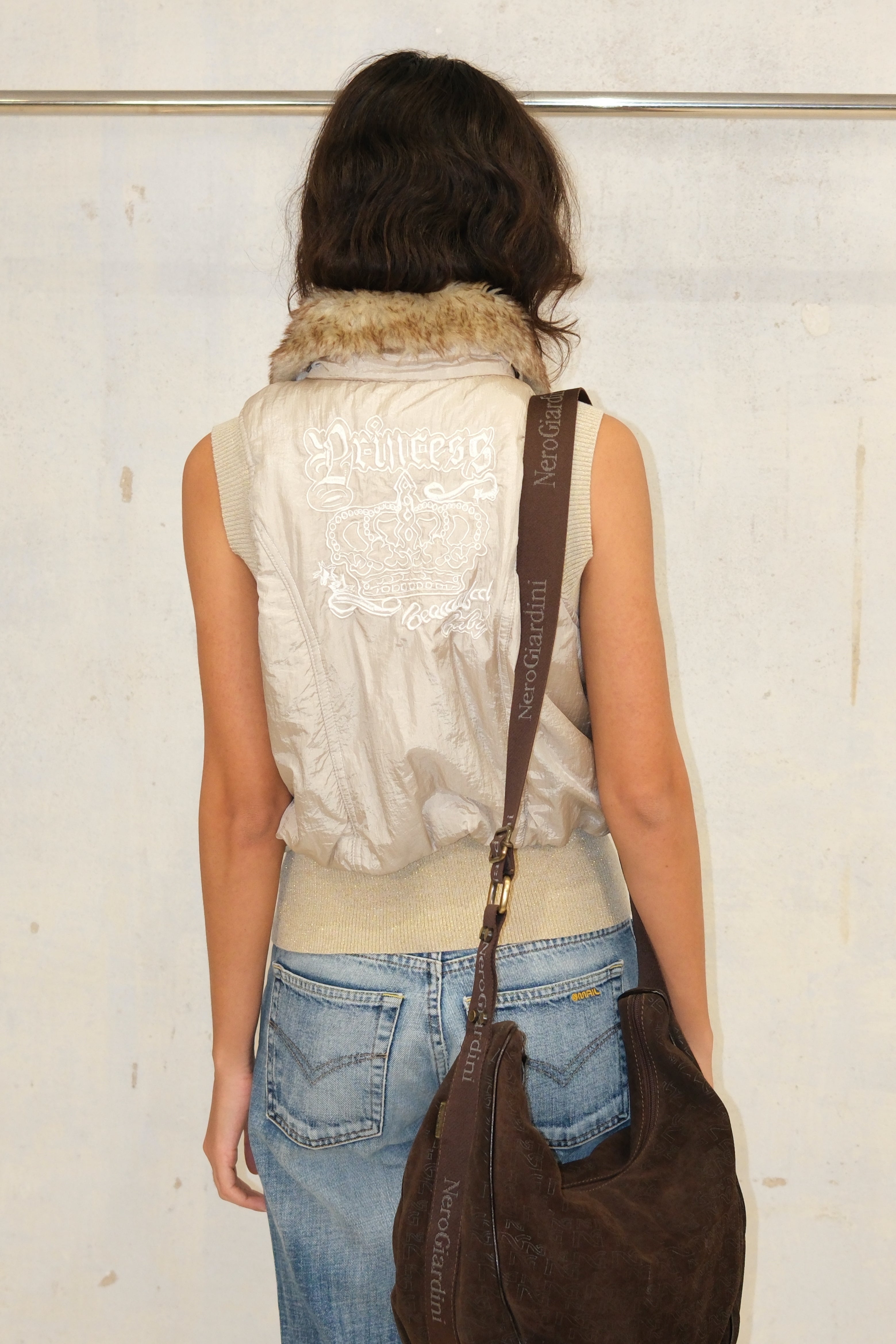 GOLDEN SHINY PUFFY VEST WITH FUR