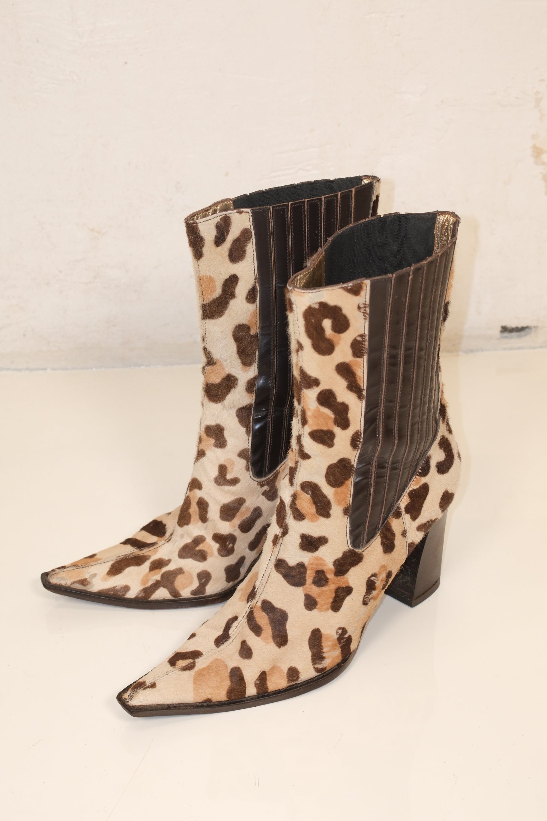 Dolce Gabbana leopard furry leather boots