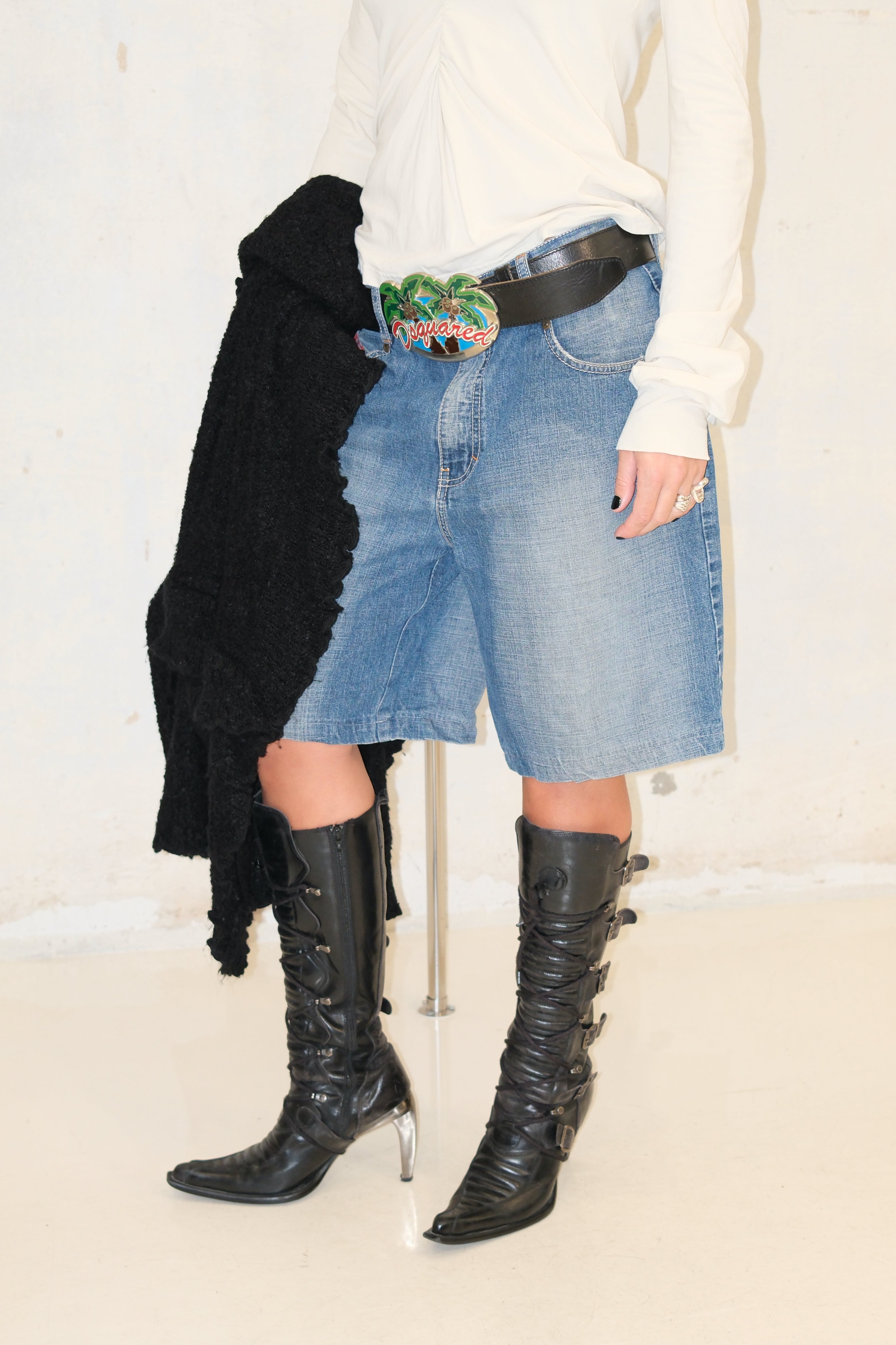 Dickies 3/4 Jorts With Back Details Size 40-42