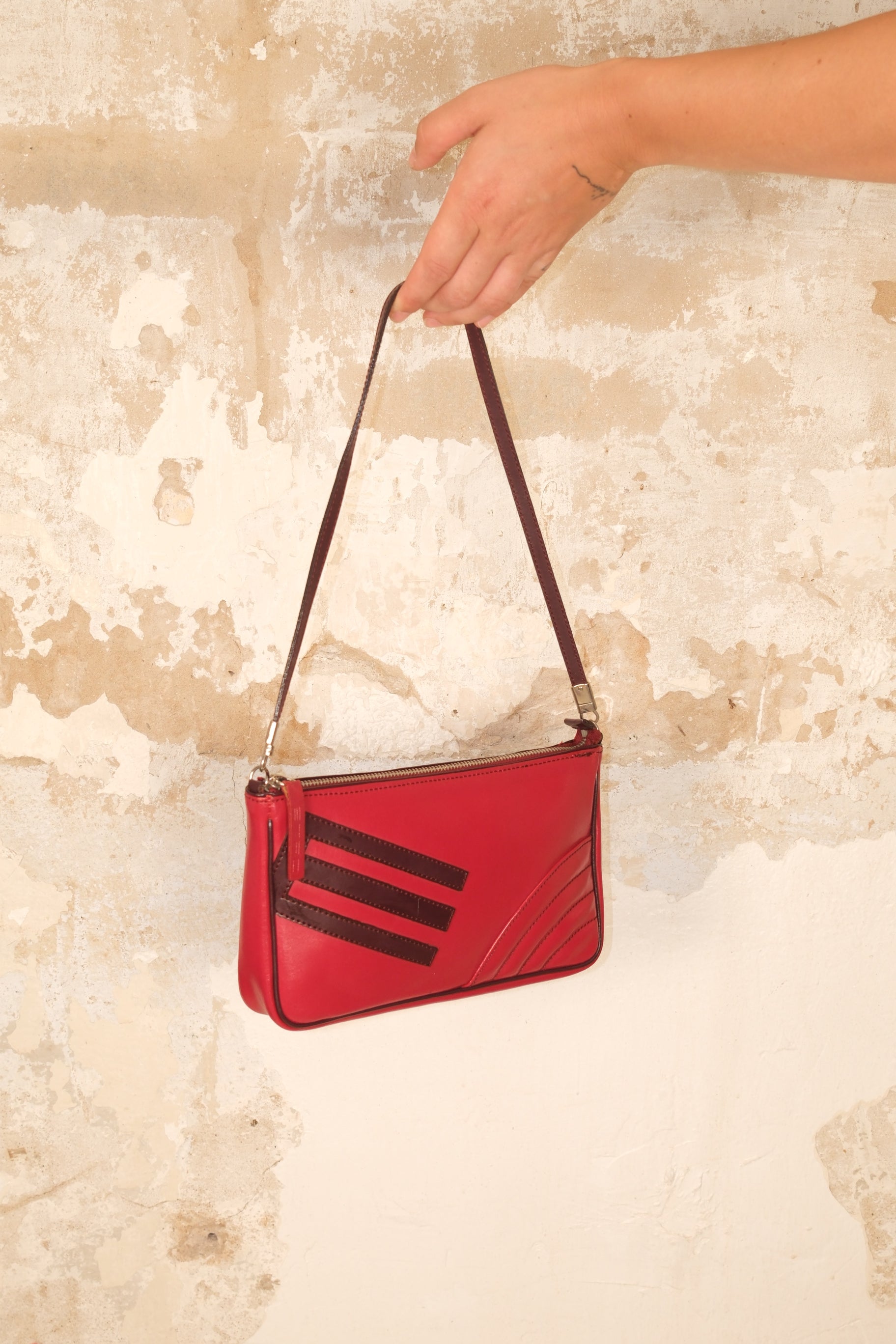 Etro 2001 colored leather handbag in red and aubergine