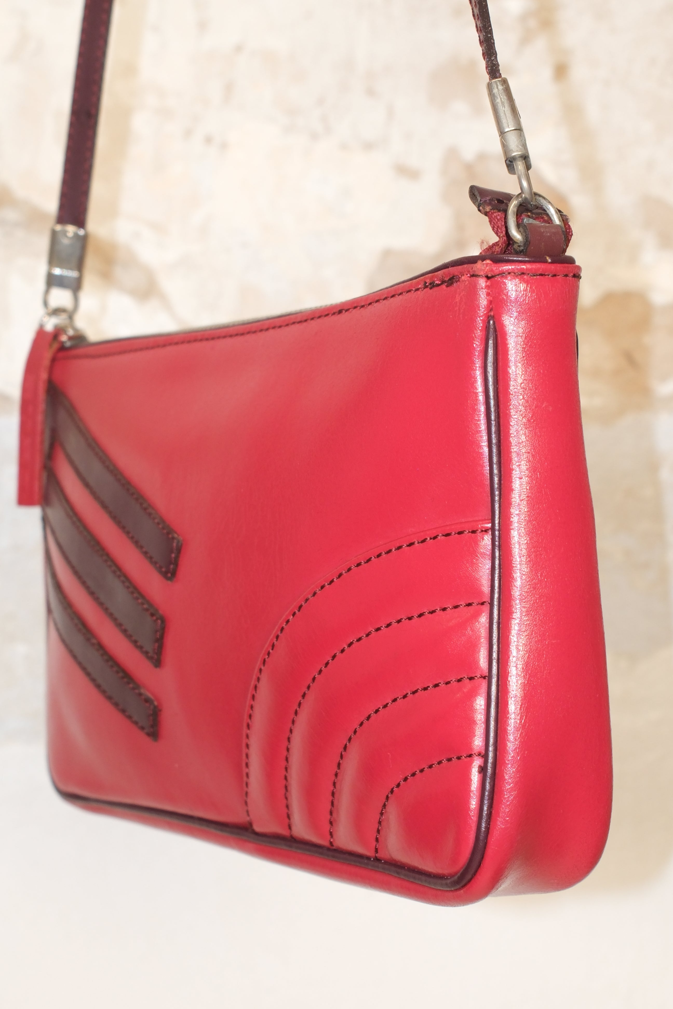 Etro 2001 colored leather handbag in red and aubergine