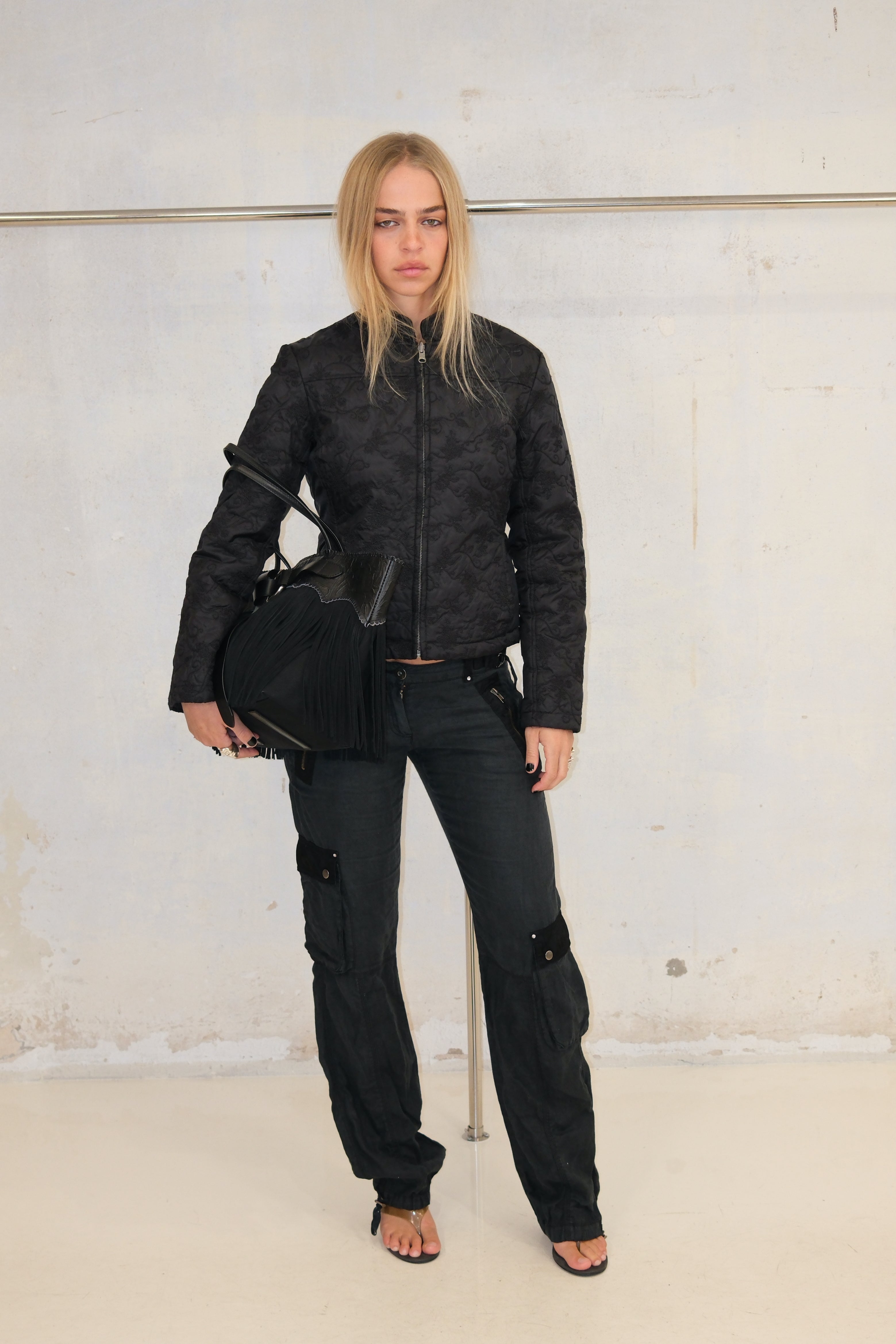 SOFT DARK GRAY CARGO PANTS 38