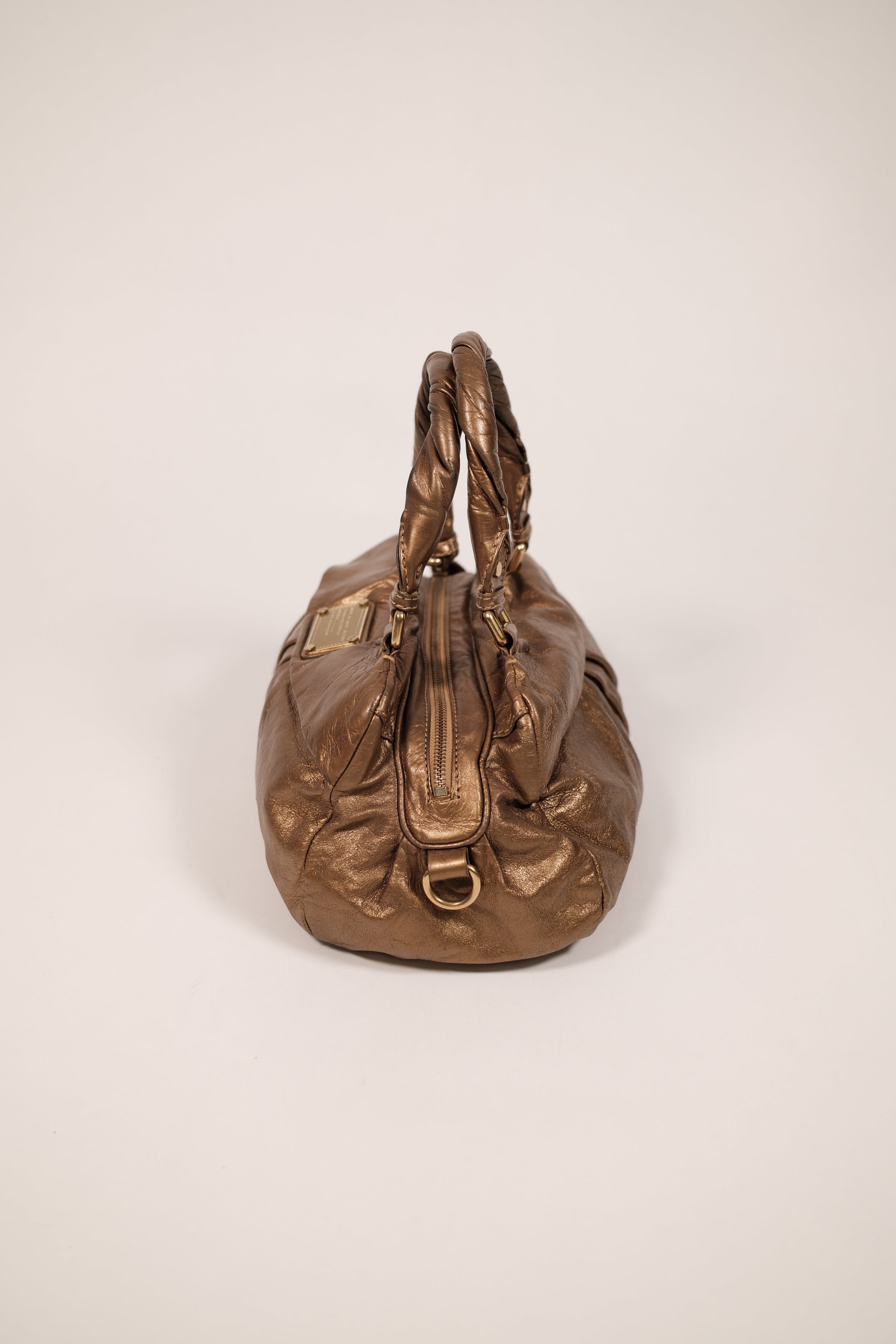 Marc jacobs gold metallic handbag with twisted handles