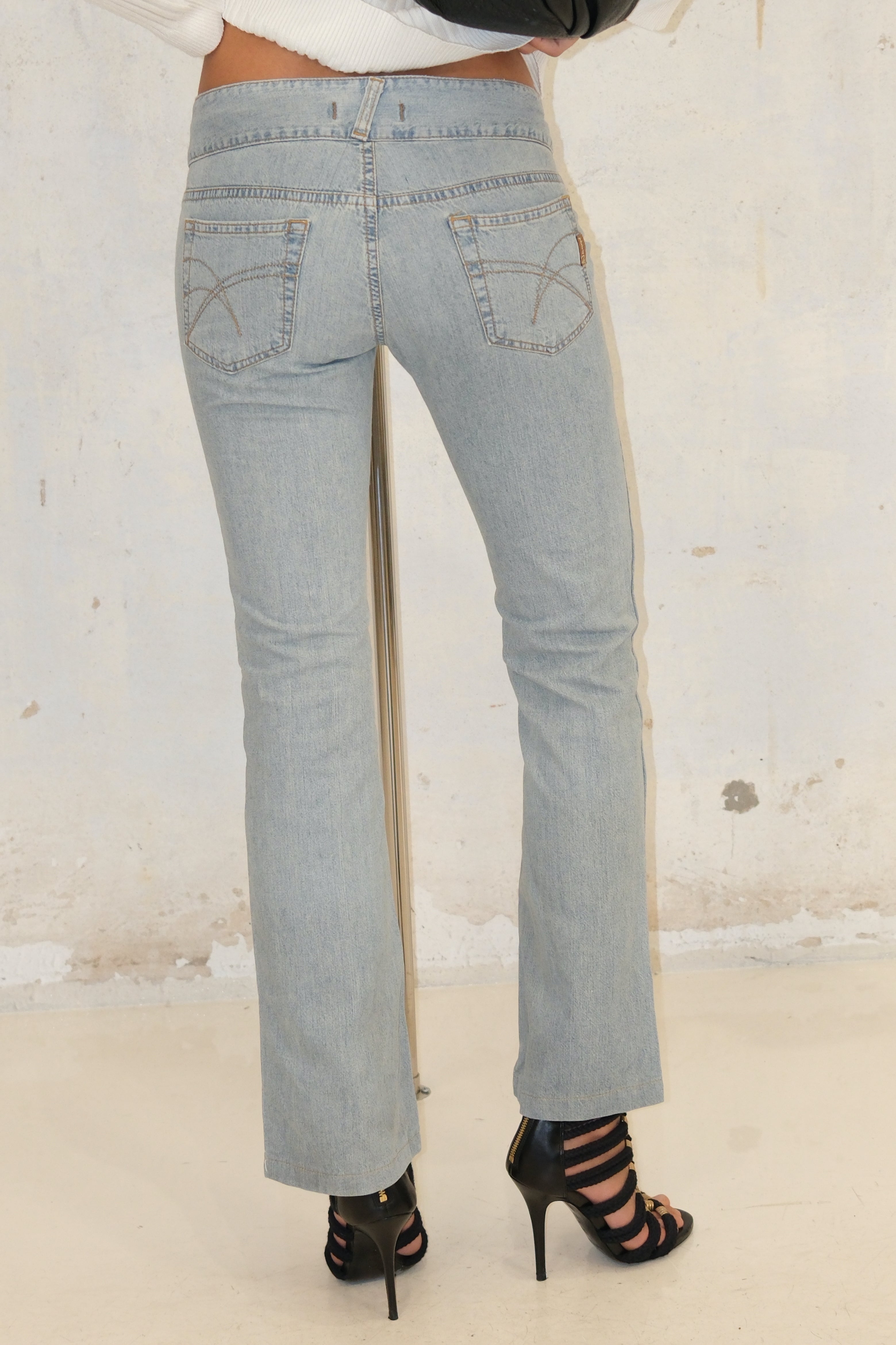 Phard Low Rise Belt Detail Cute Jeans Size 32-34