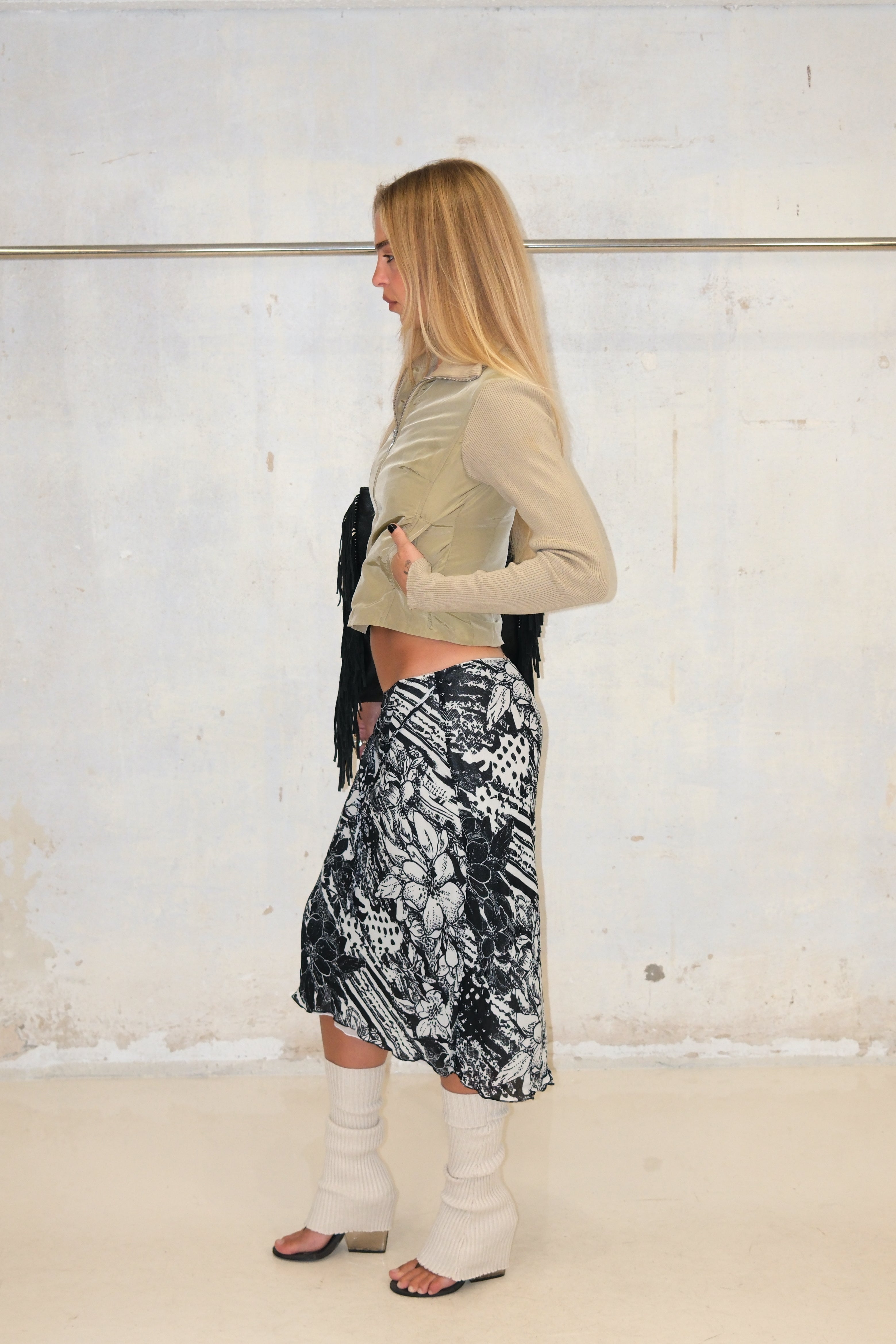 PRINTED MID SKIRT WITH STRING