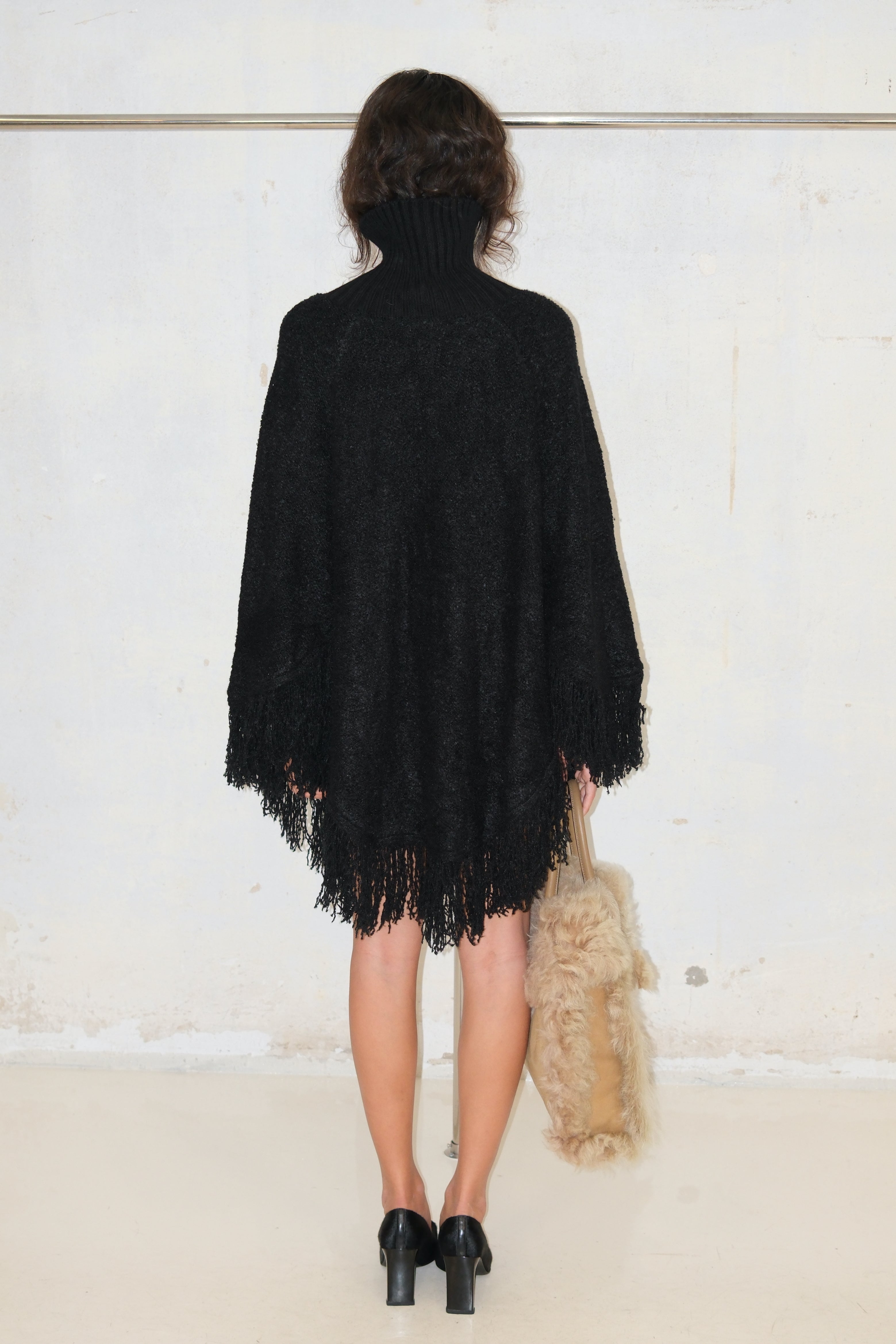 COZY BEADED ZIP-UP FRINGE KNIT PULLOVER