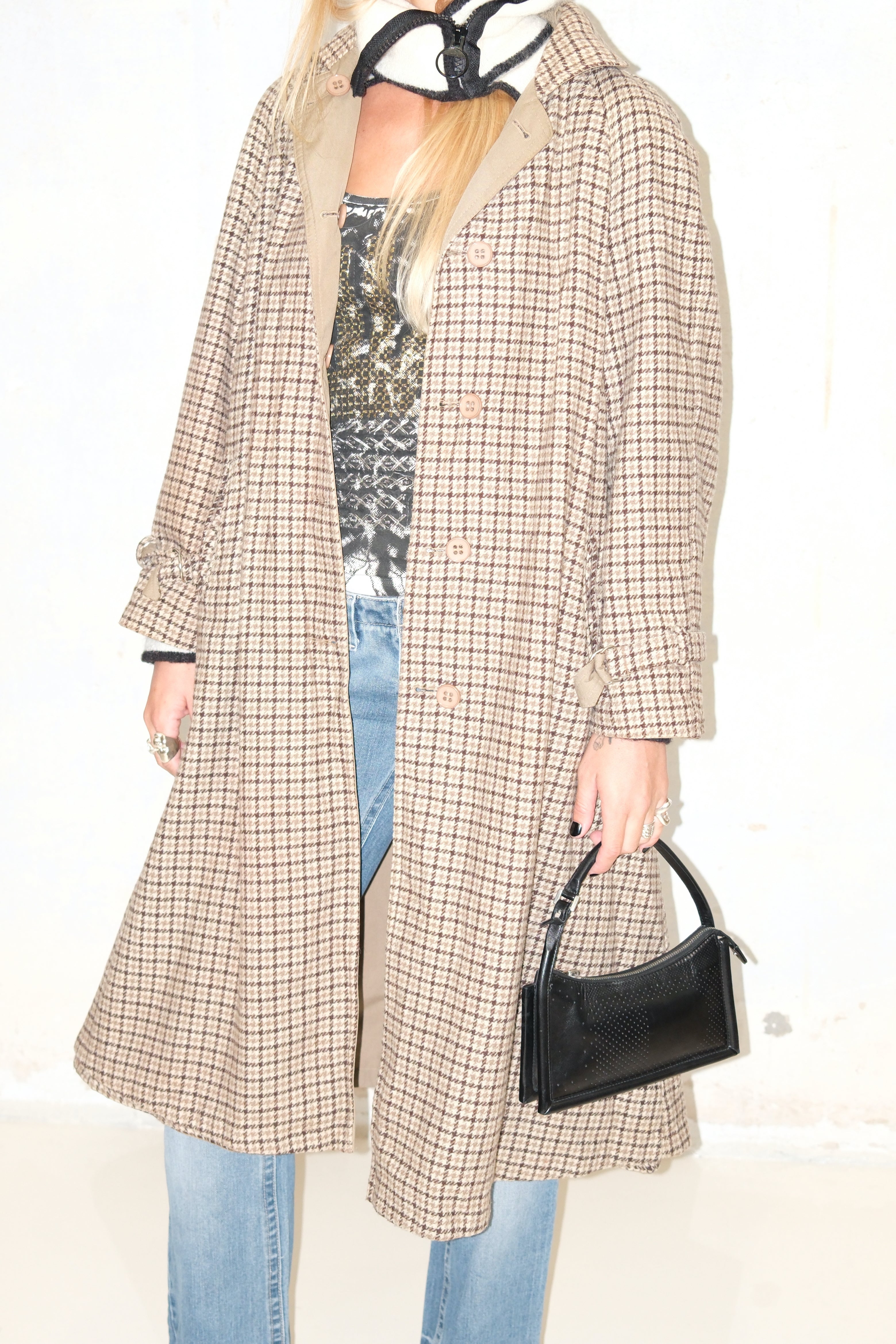 REVERSIBLE BEIGE PLAID TRENCH COAT