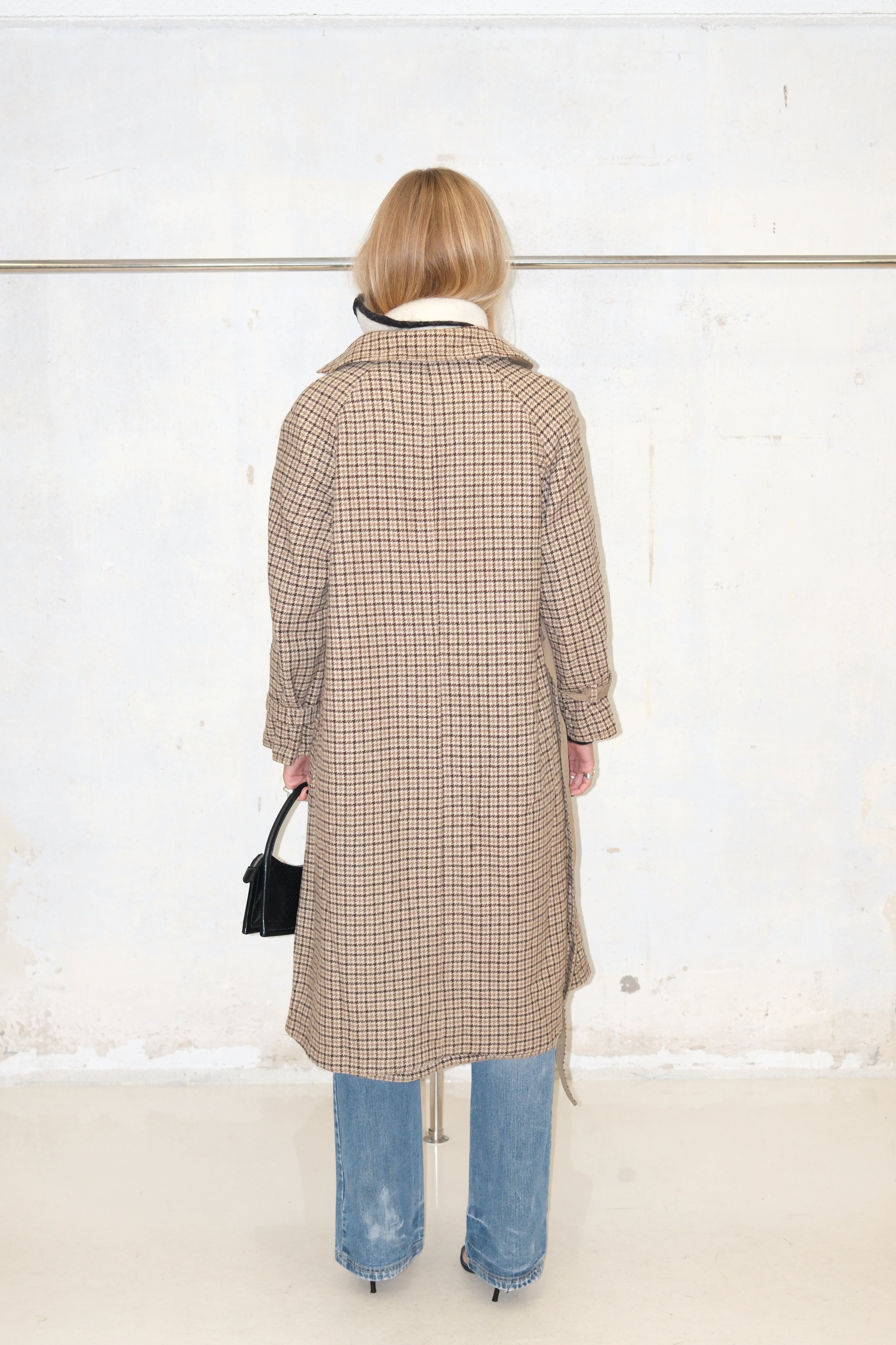 REVERSIBLE BEIGE PLAID TRENCH COAT