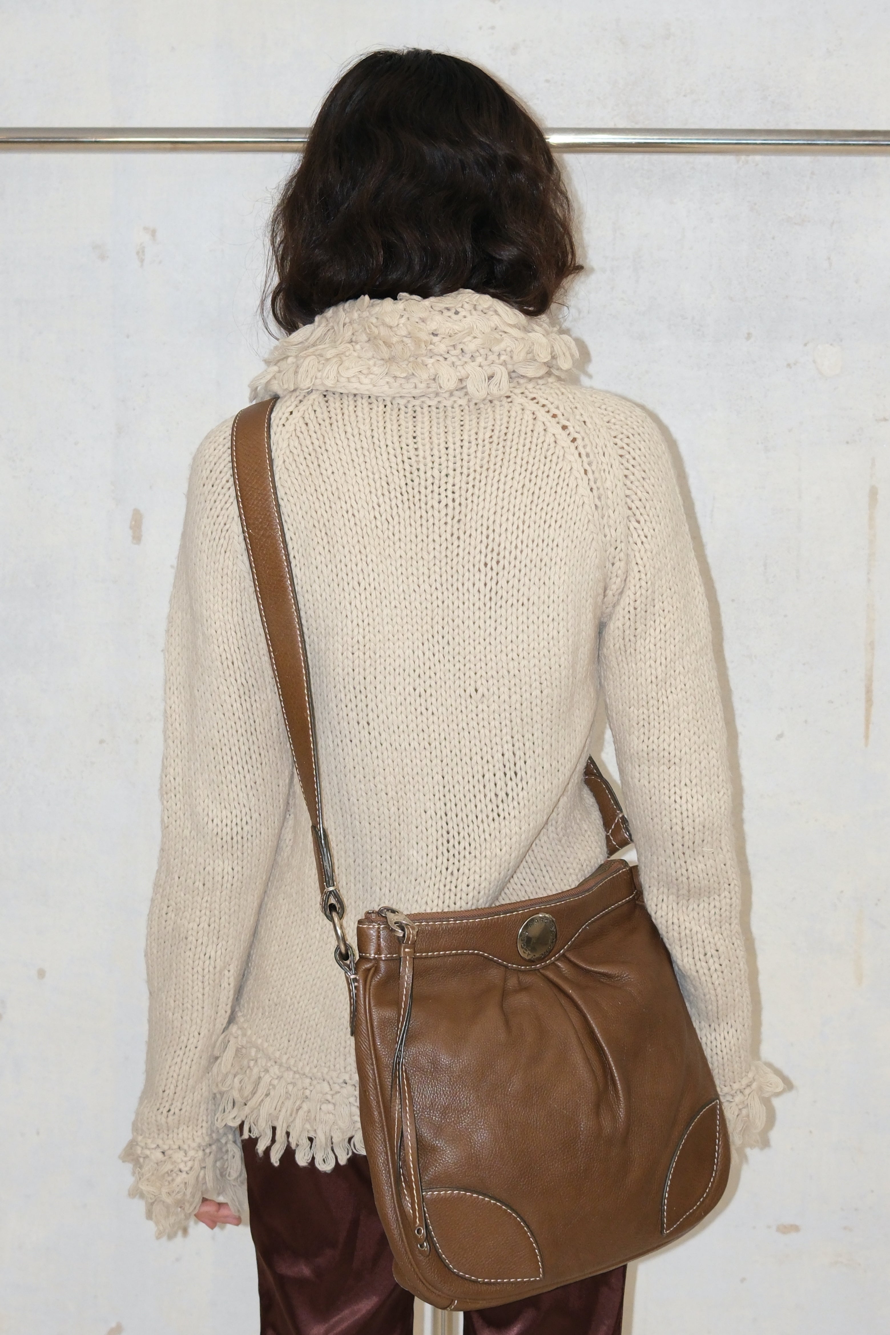 COZY WINTER OFF‑WHITE SWEATER TOP