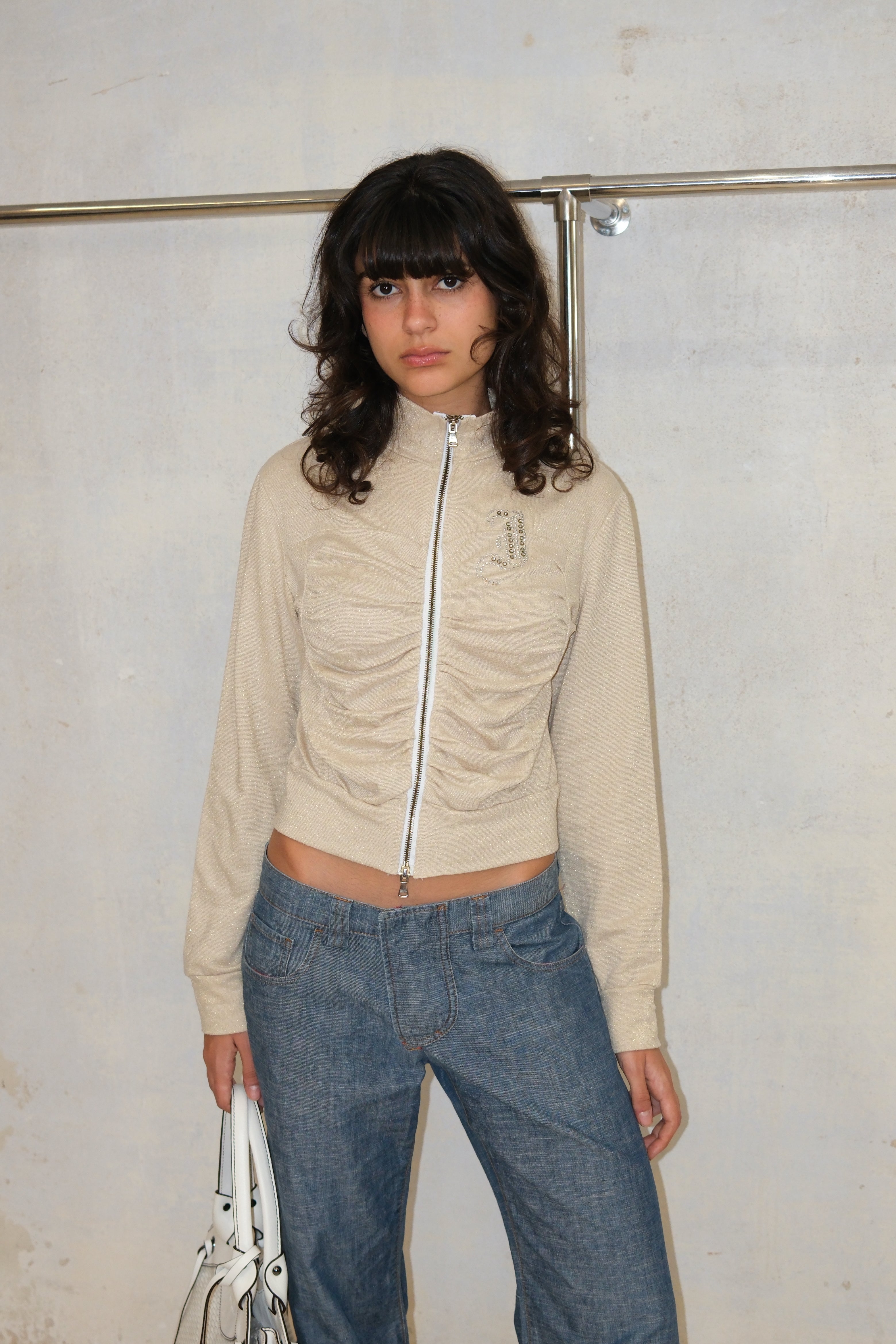 GLITTERY FRONT DETAIL TWO‑WAY ZIP TOP