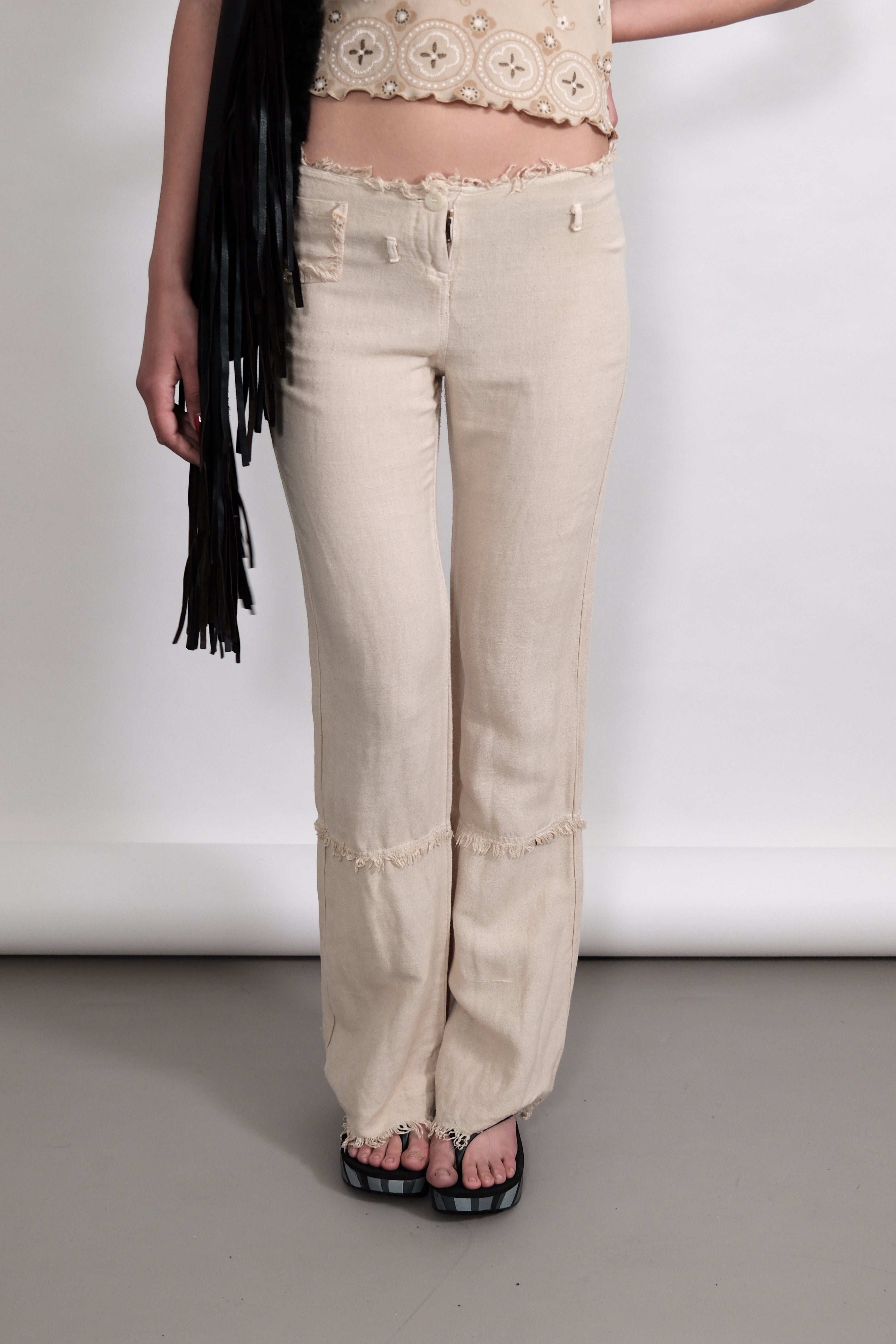 Low-Rise Soft Long Pants with Details Size 36
