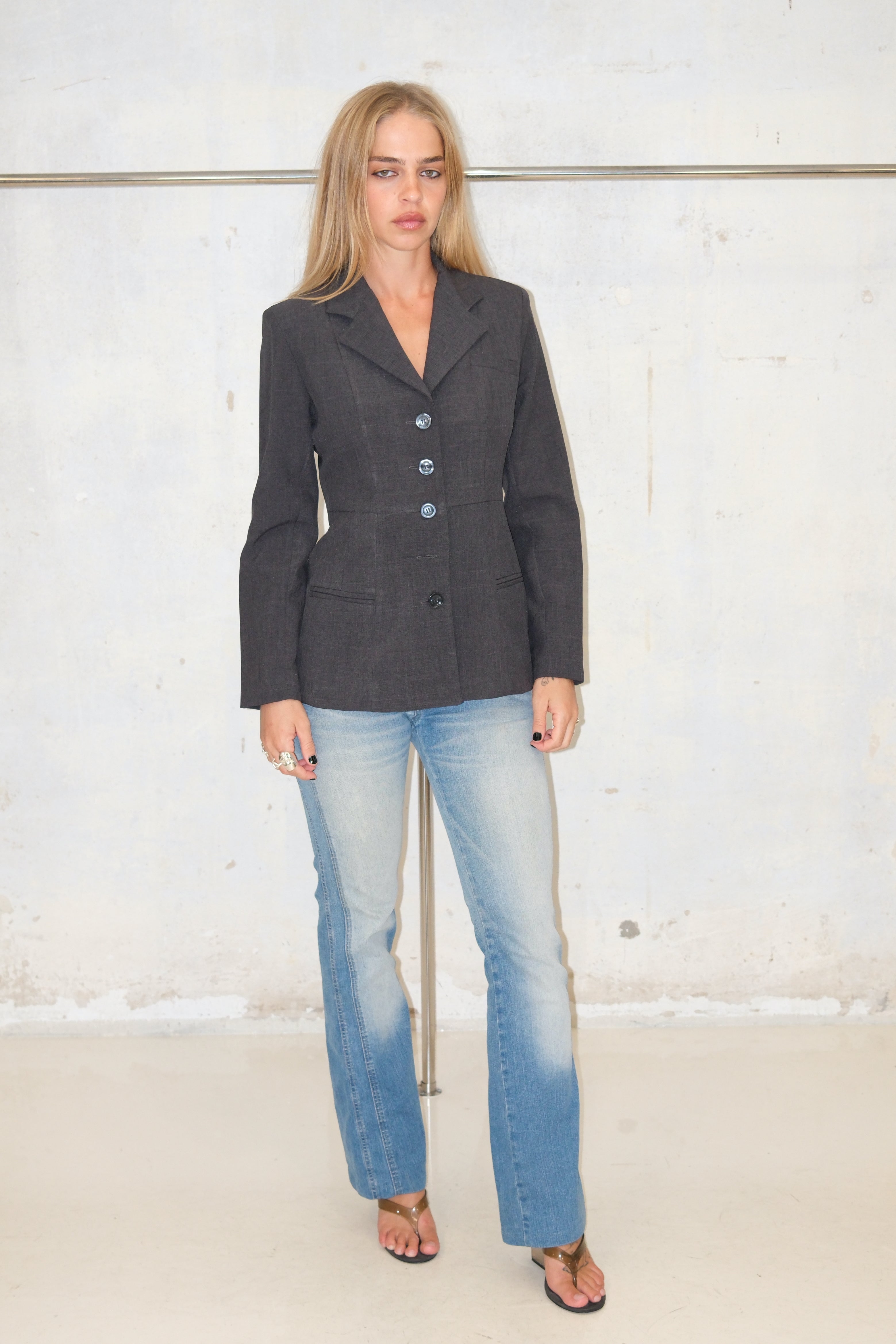 DARK GRAY OFFICE BLAZER