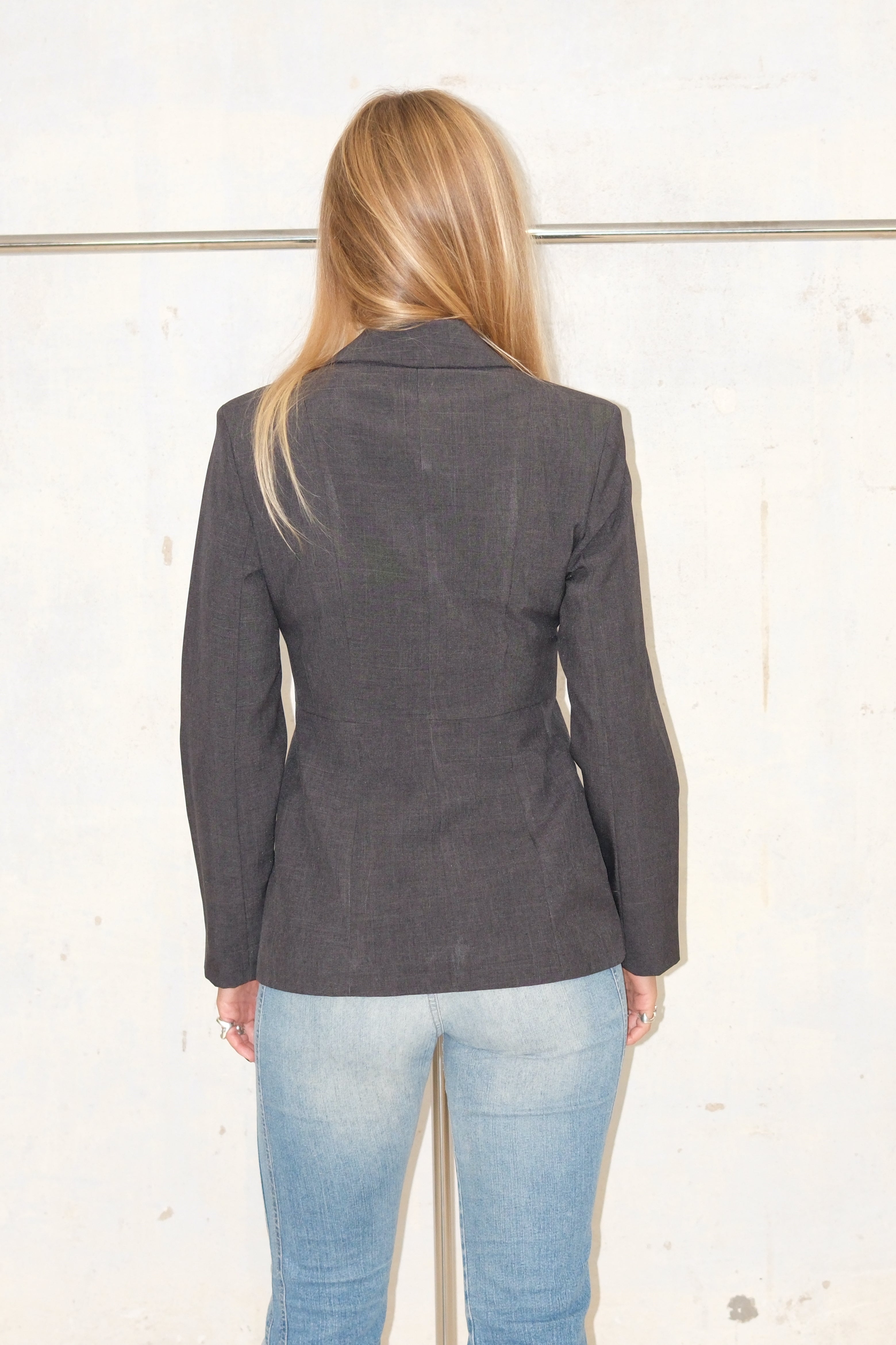 DARK GRAY OFFICE BLAZER