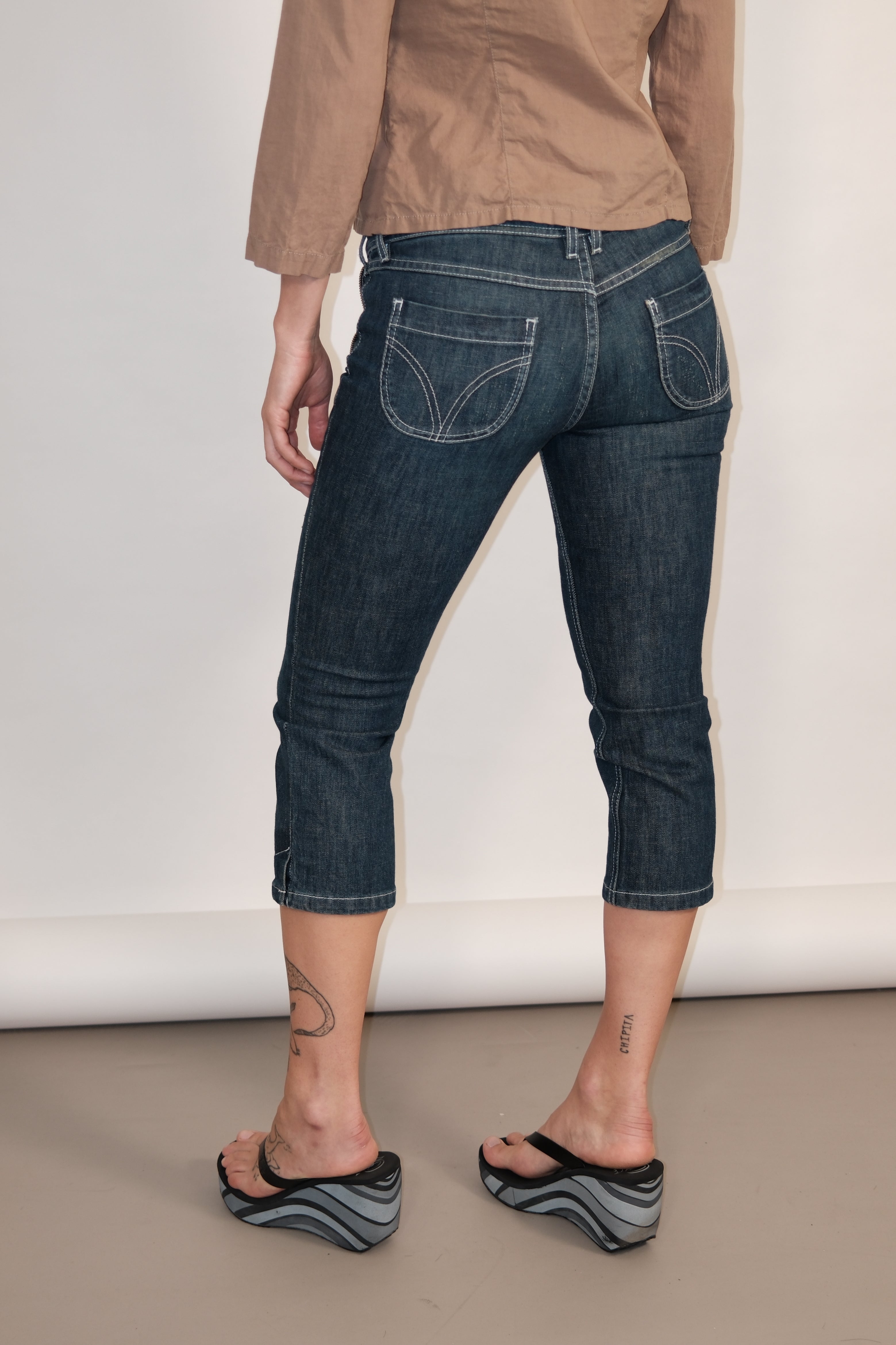 D&G Dark Low Capri Denim Jeans Size 37-38