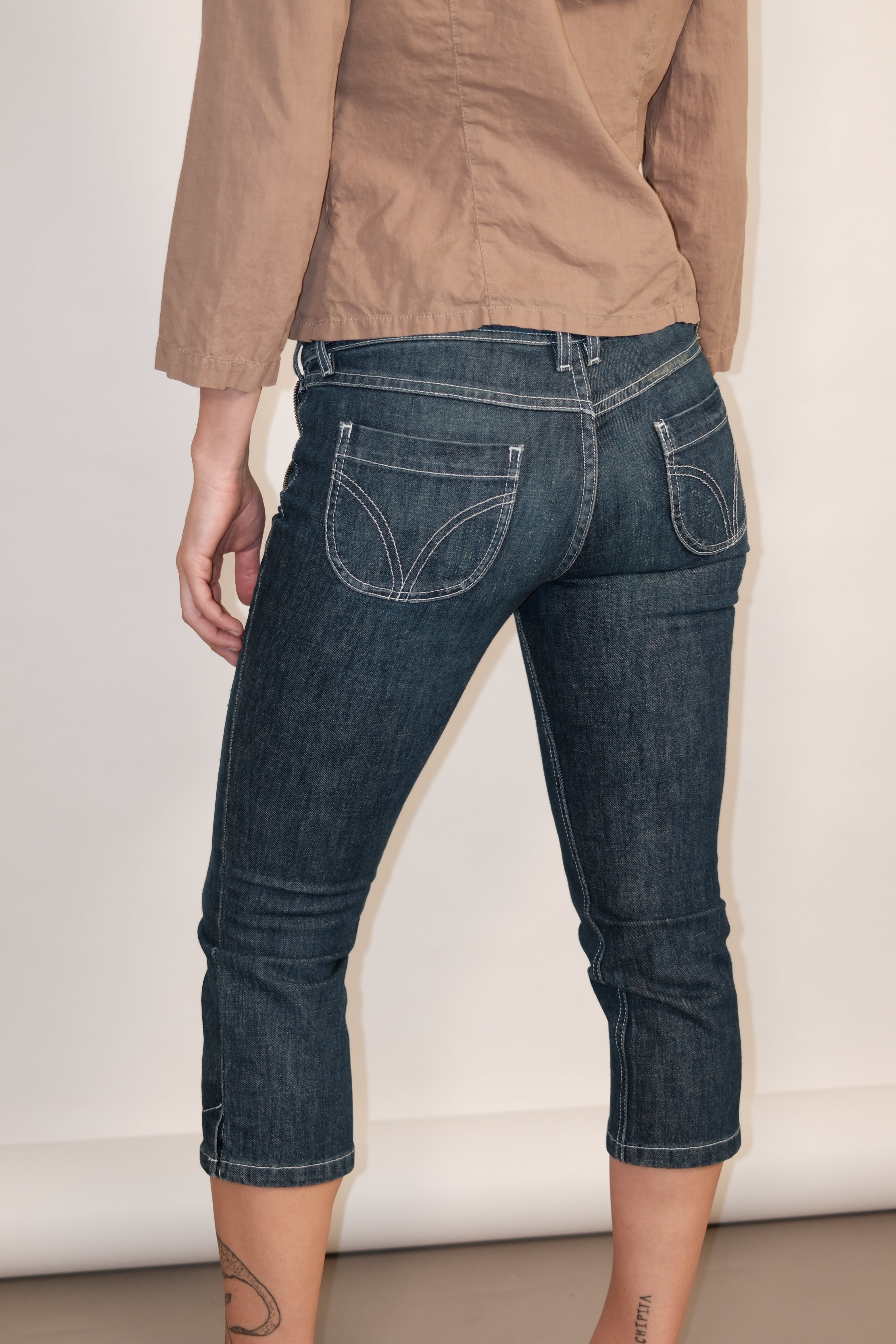 D&G Dark Low Capri Denim Jeans Size 37-38