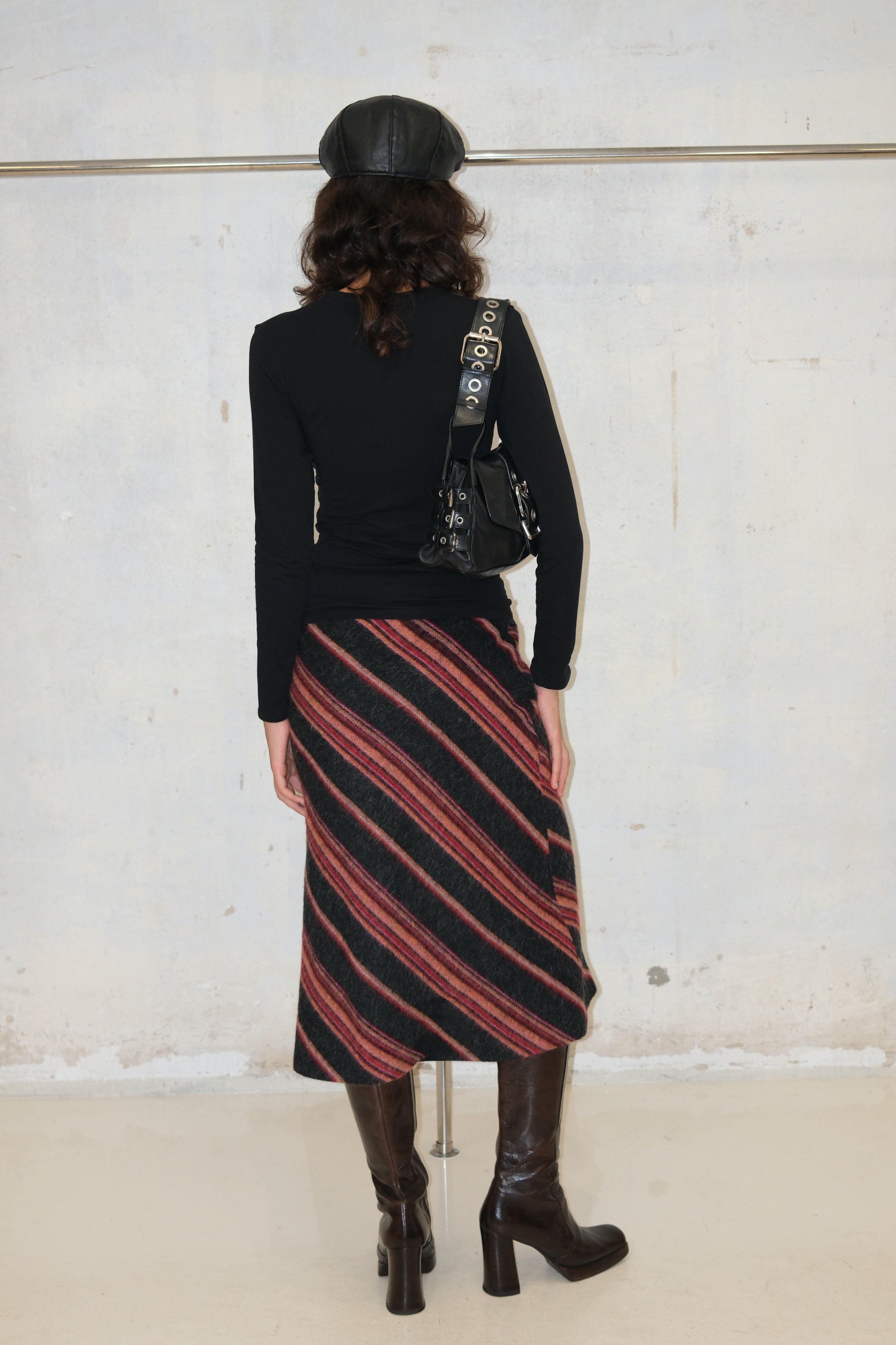 KOOKAI KNIT MID SKIRT