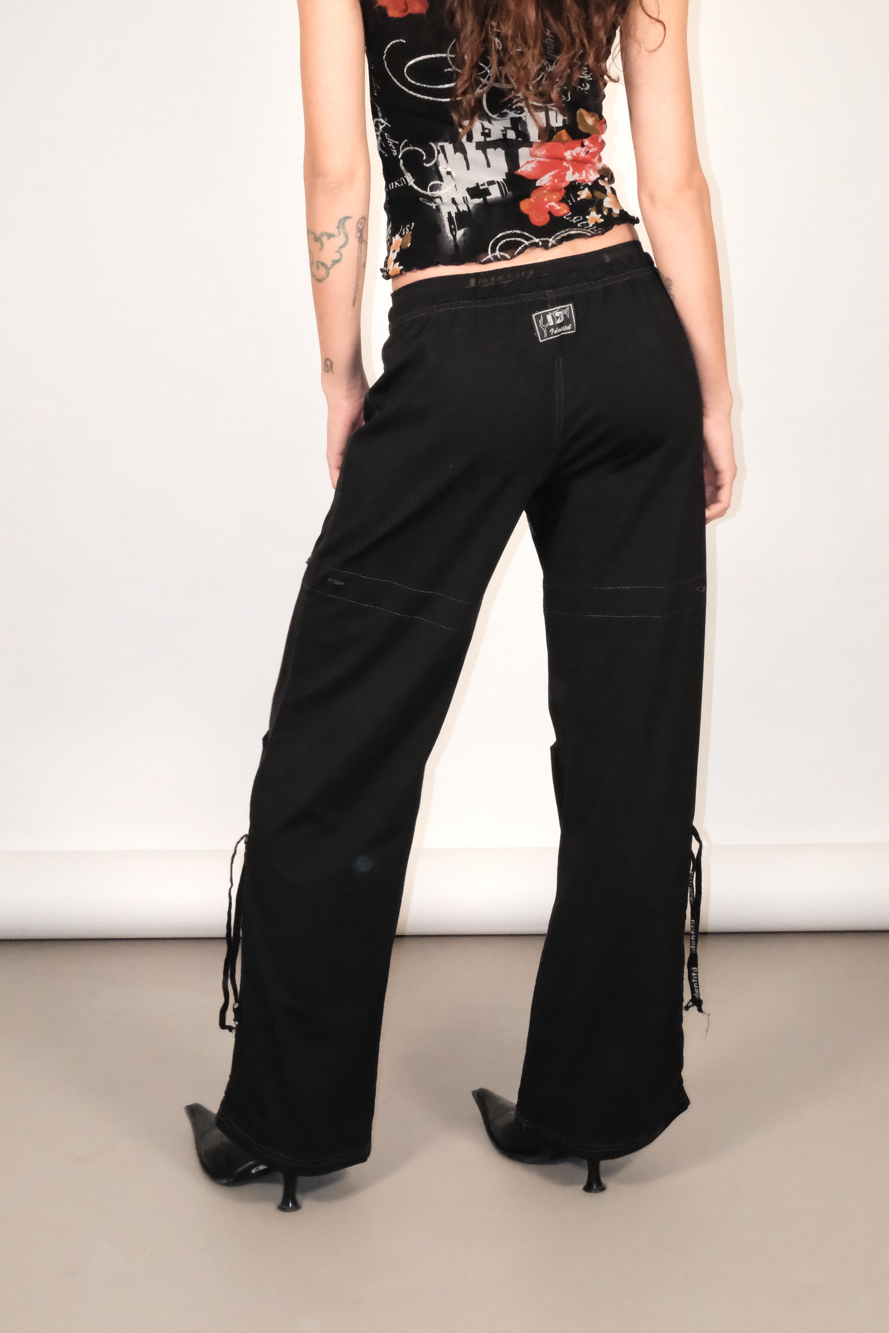 Black Drawstring Pants with Graphic Print and Adjustable Hems Size 36